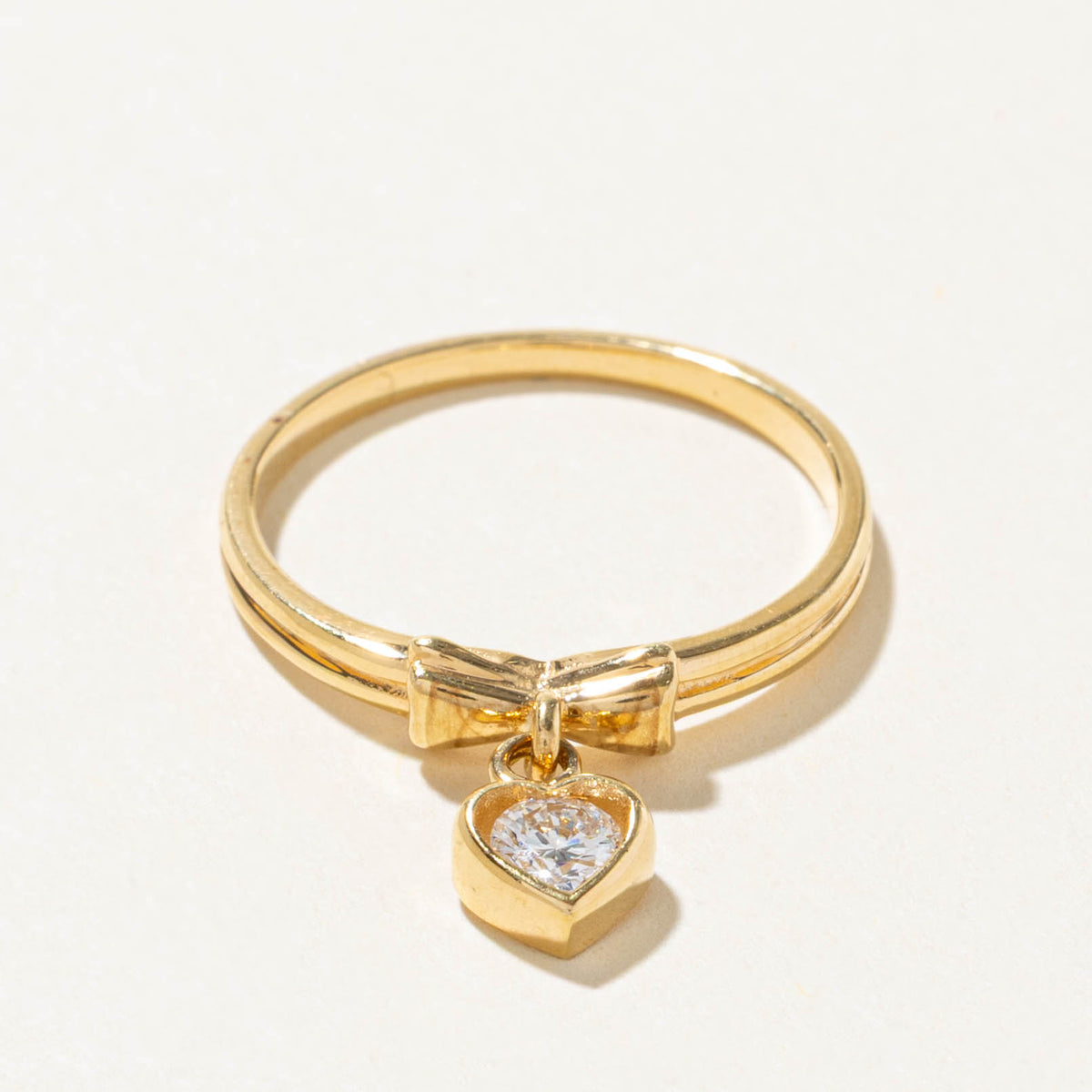 18k Diamond Heart Bow Charm Ring | 0.20ct | SZ 6.5