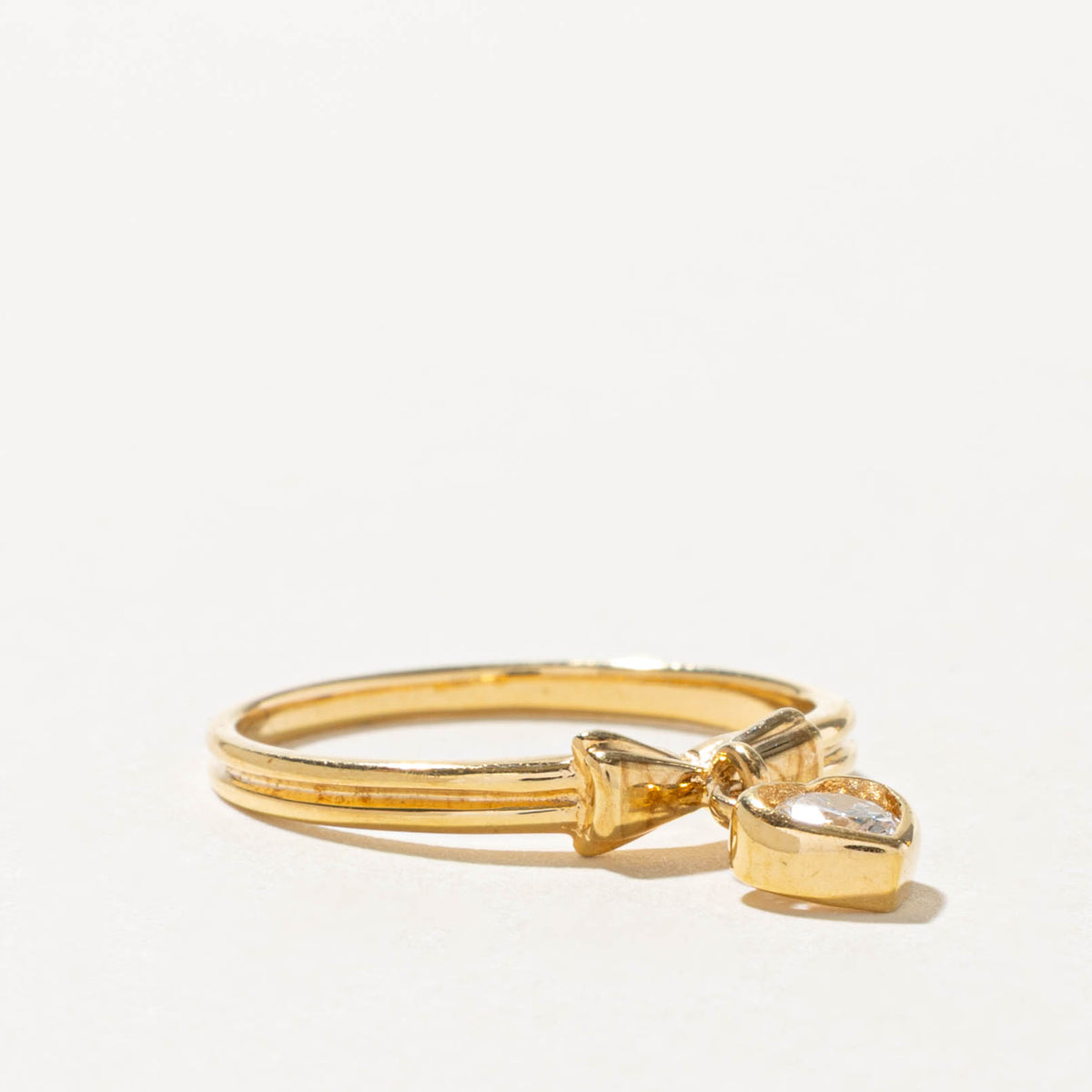 18k Diamond Heart Bow Charm Ring | 0.20ct | SZ 6.5