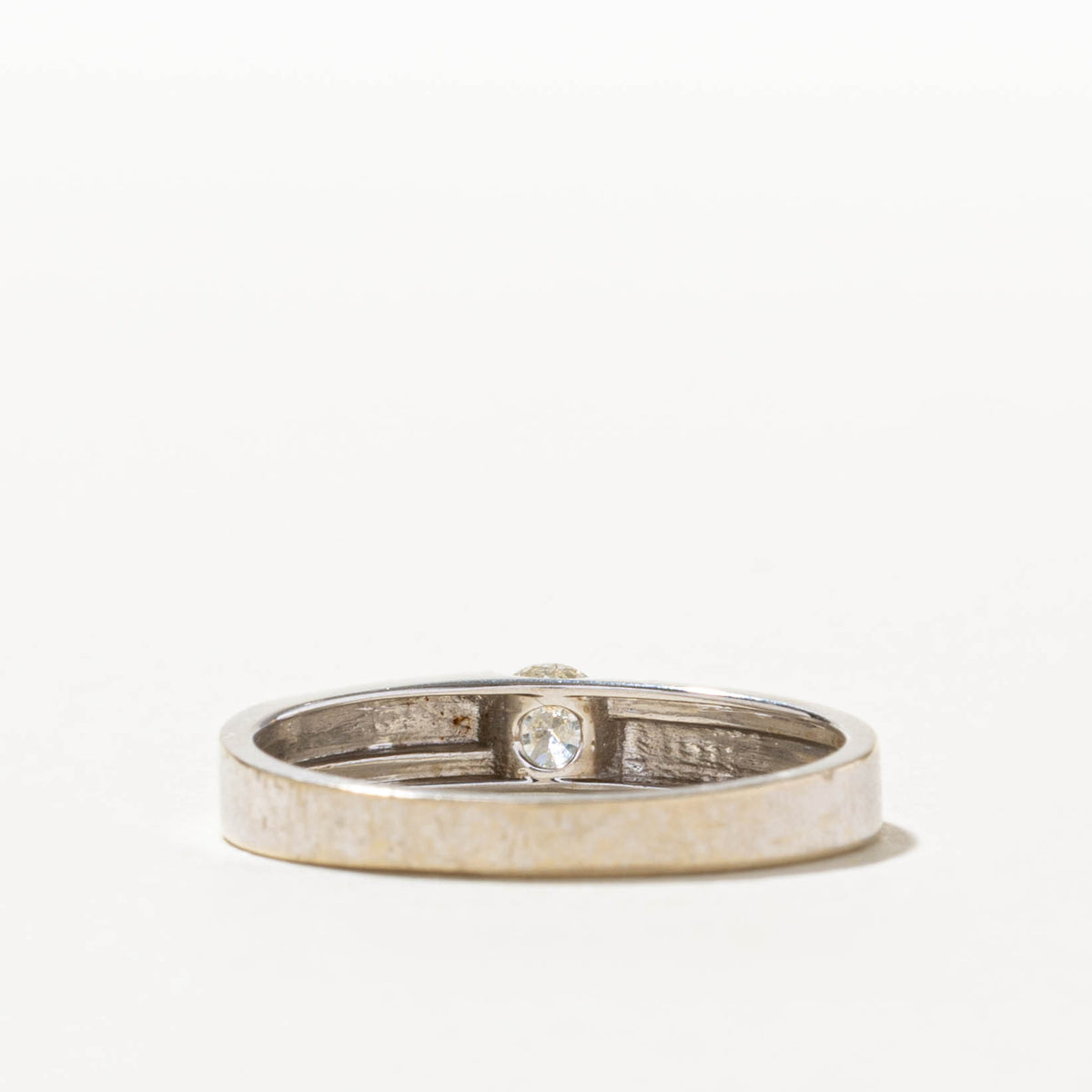 18k Solitaire Diamond Matte Grooved Ring | 0.25ct | SZ 8