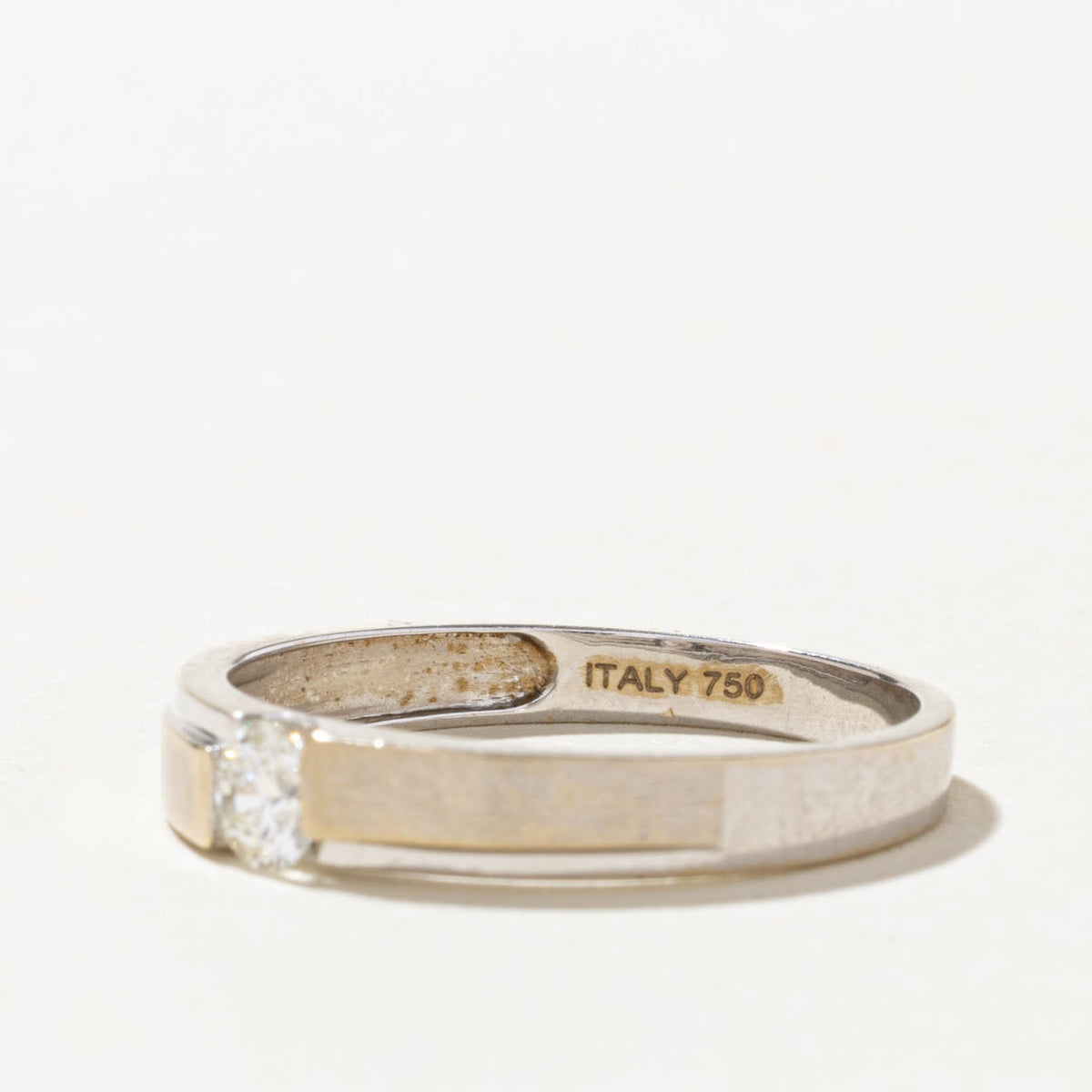 18k Solitaire Diamond Matte Grooved Ring | 0.25ct | SZ 8