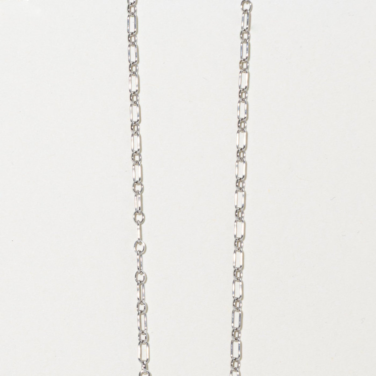 18k White Gold Modified Paperclip Chain | 3mm | 15"