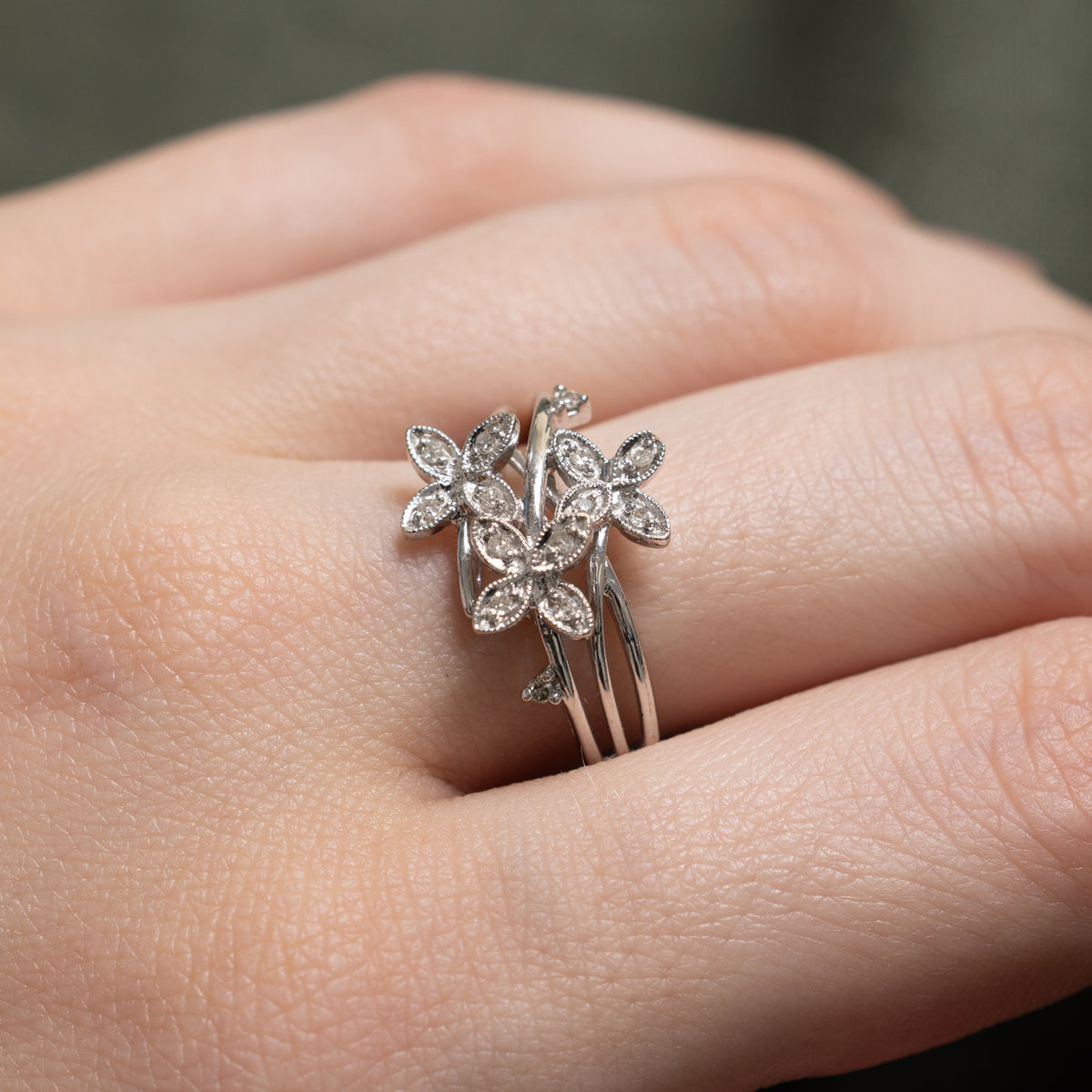 14k Diamond Multi Floral Cluster Ring | SZ 7.5