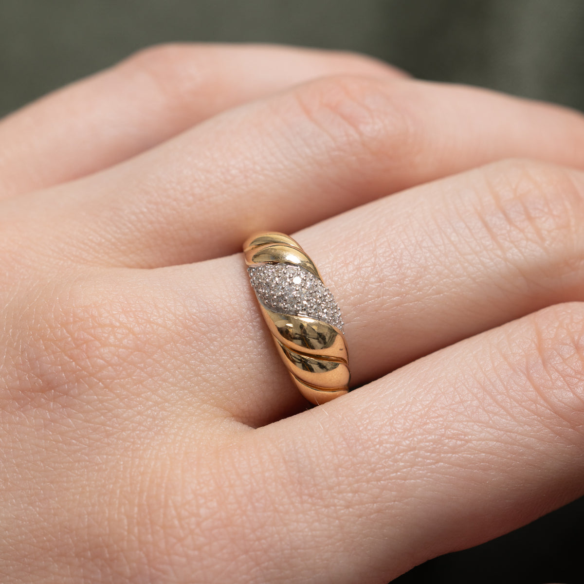 'Mejuri' Pavé Diamond Croissant Dome Ring | SZ 7