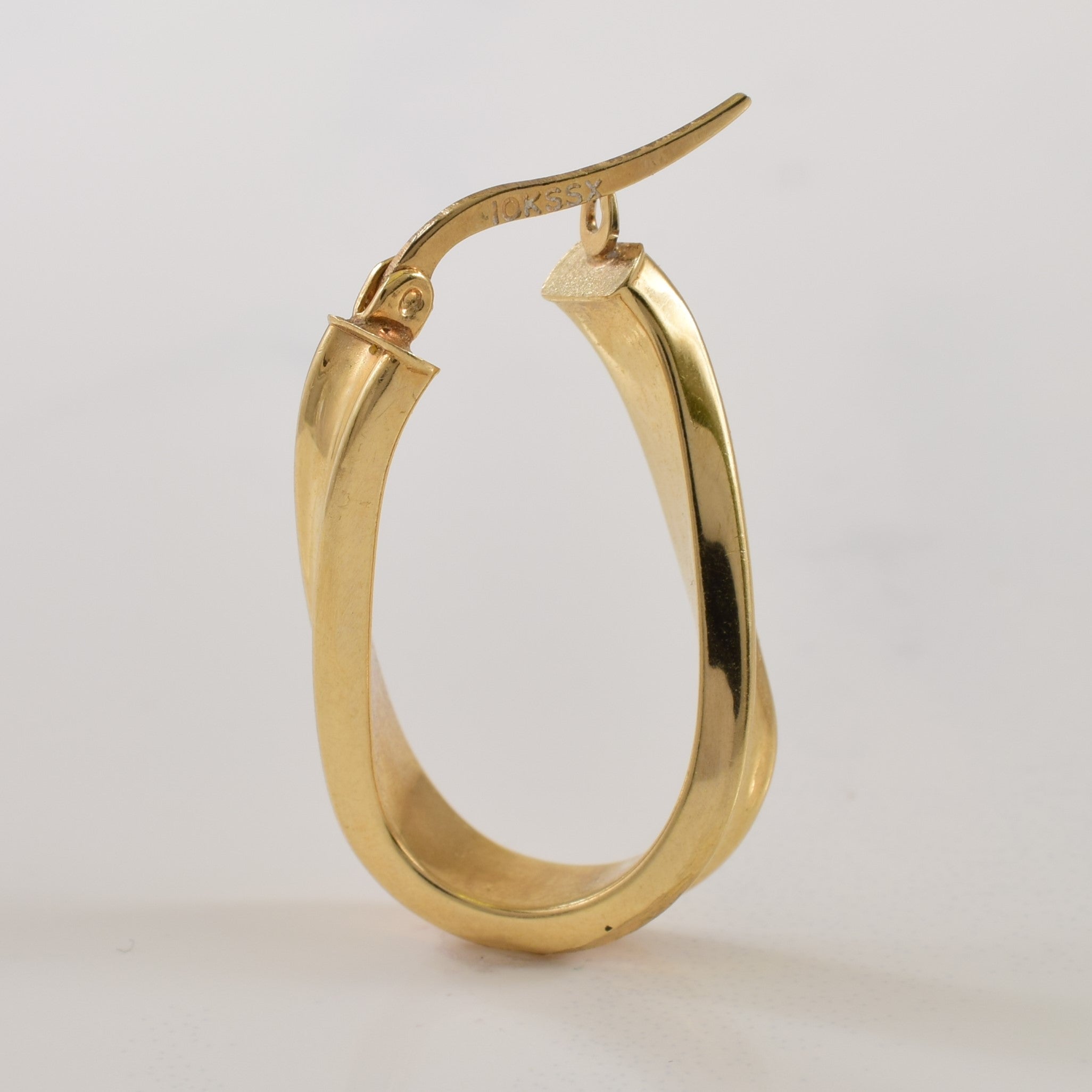 10k Yellow Gold Soft Hoop Earrings |