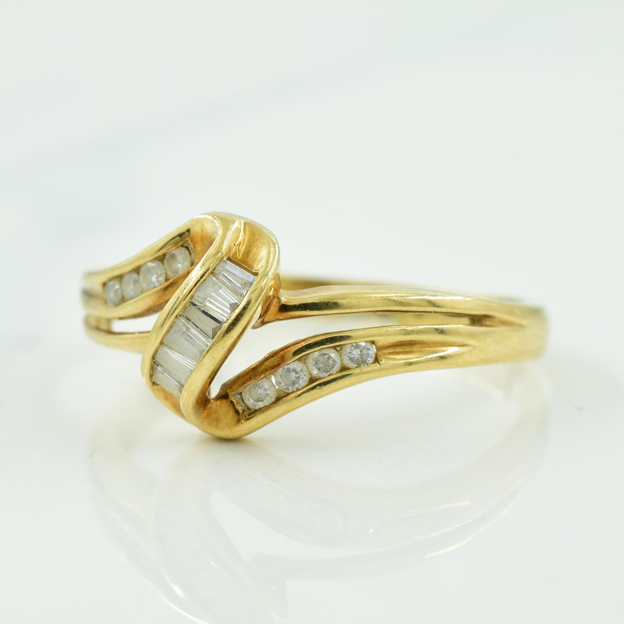 Diamond Bypass Ring | 0.22ctw | SZ 8.5 |