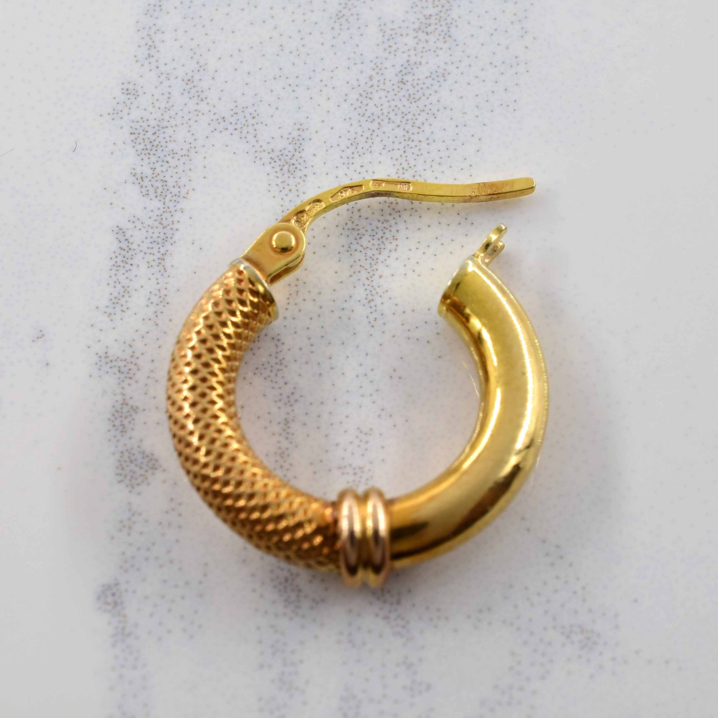 9k Yellow Gold Hoop Earrings |