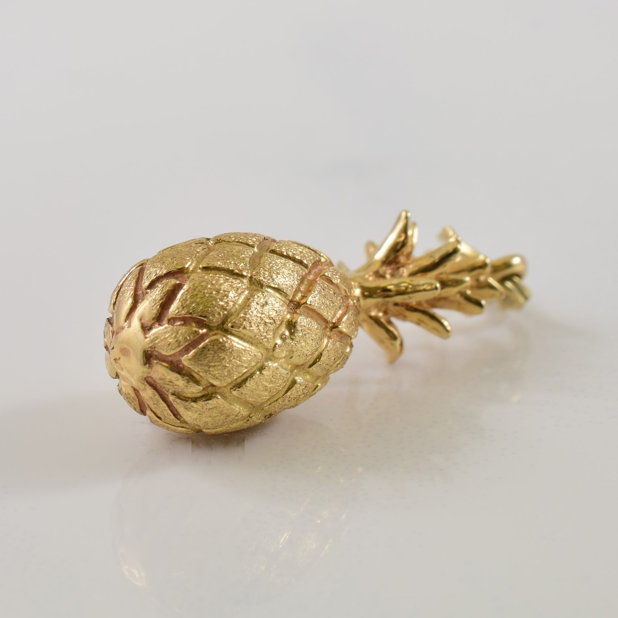 14k Yellow Gold Pineapple Charm 100 Ways