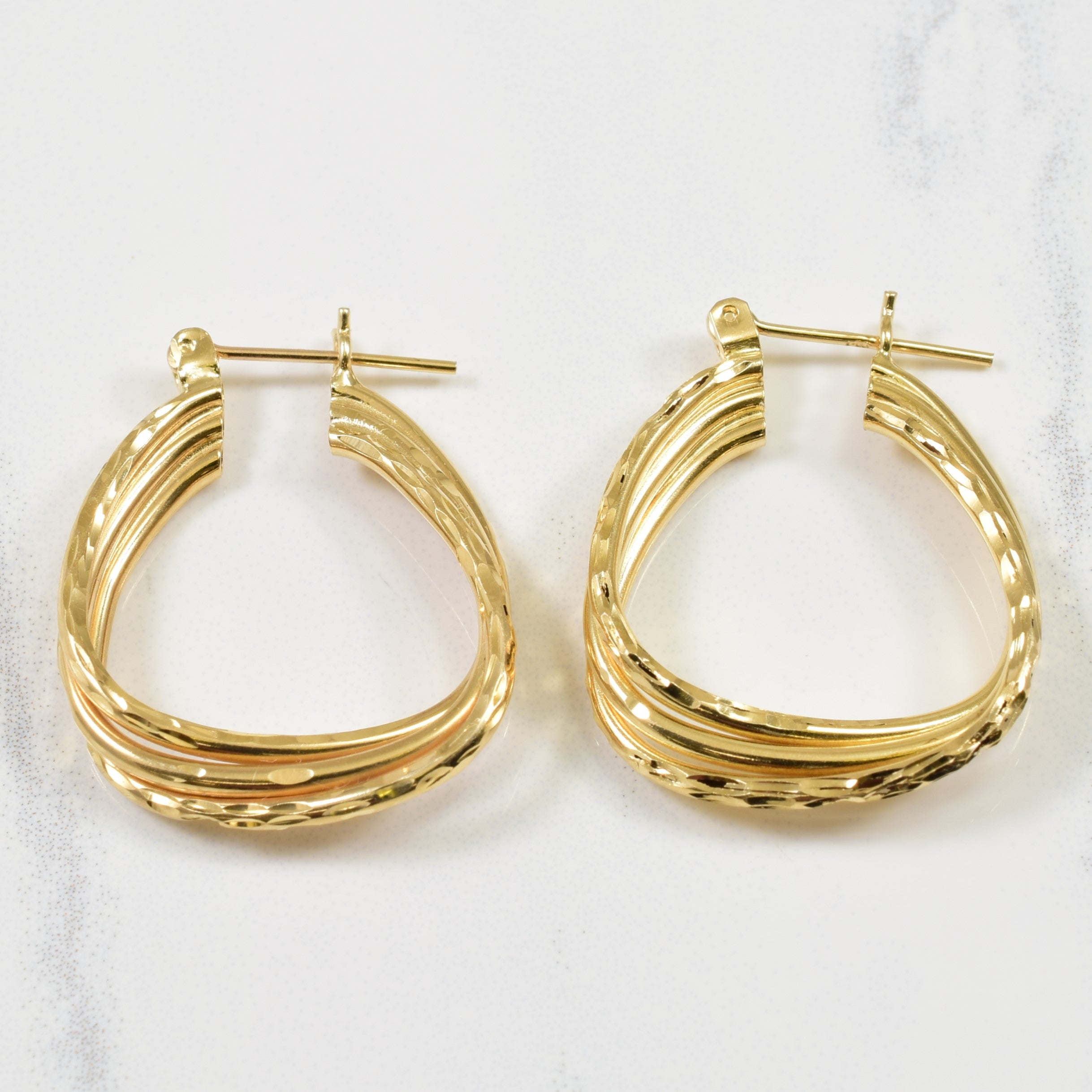 14k Yellow Gold Textured Hoop Earrings |