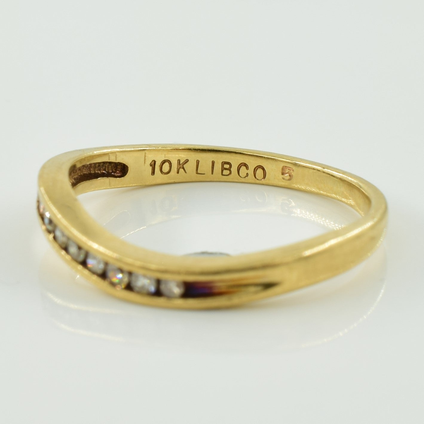 Channel Set Diamond Wave Ring | 0.10ctw | SZ 4.75 |