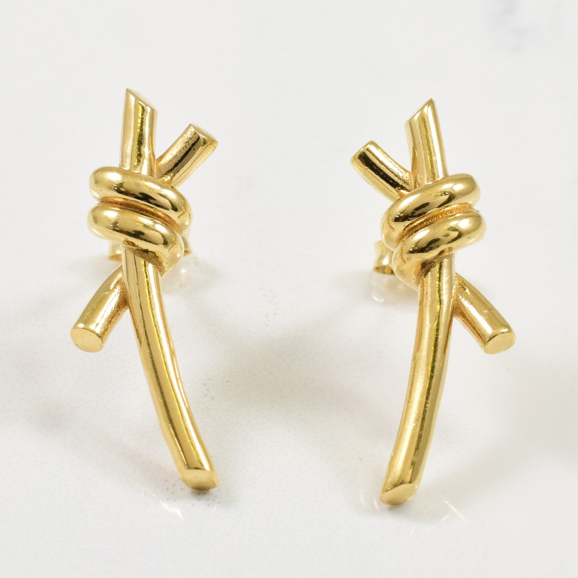 18k Yellow Gold Stud Earrings |