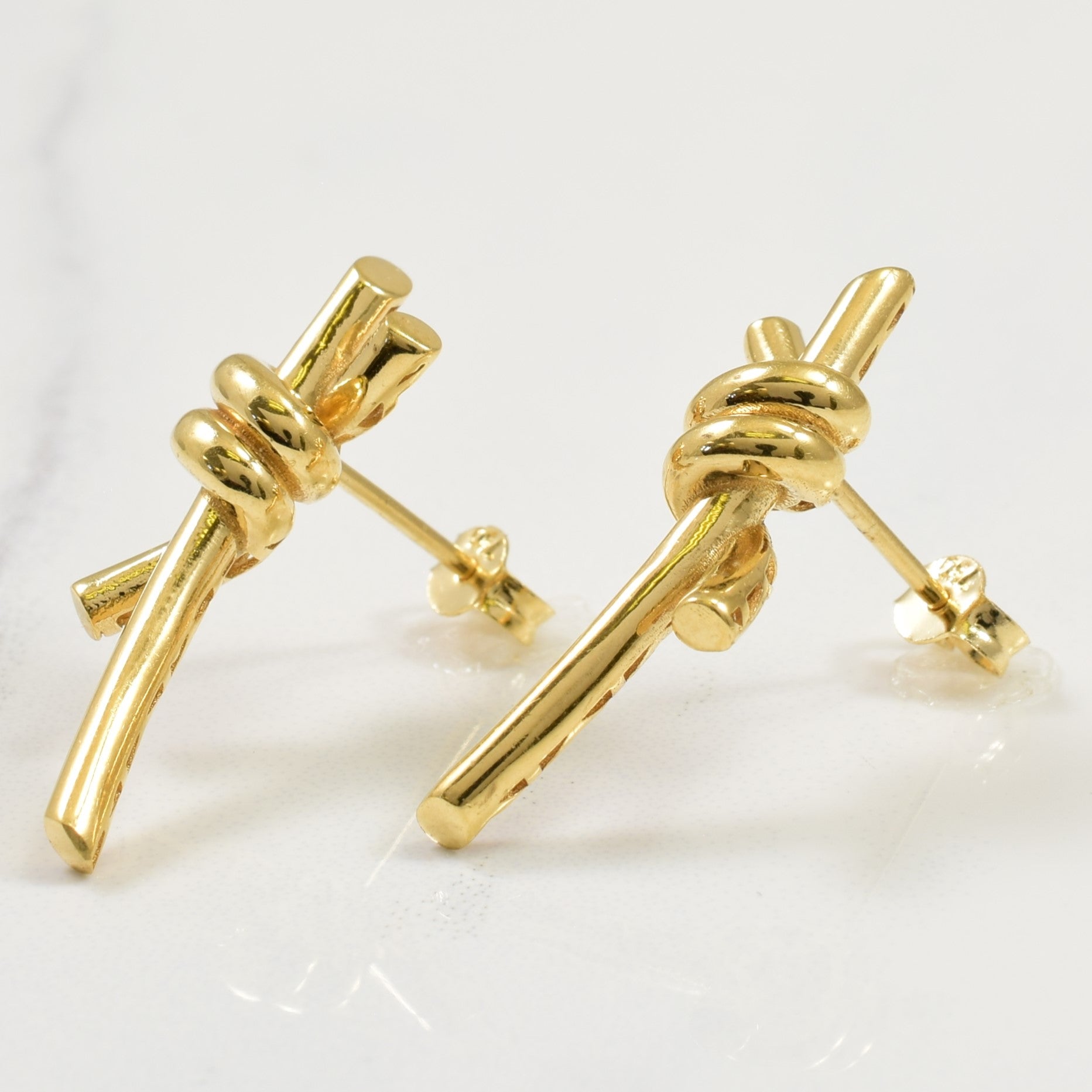 18k Yellow Gold Stud Earrings |