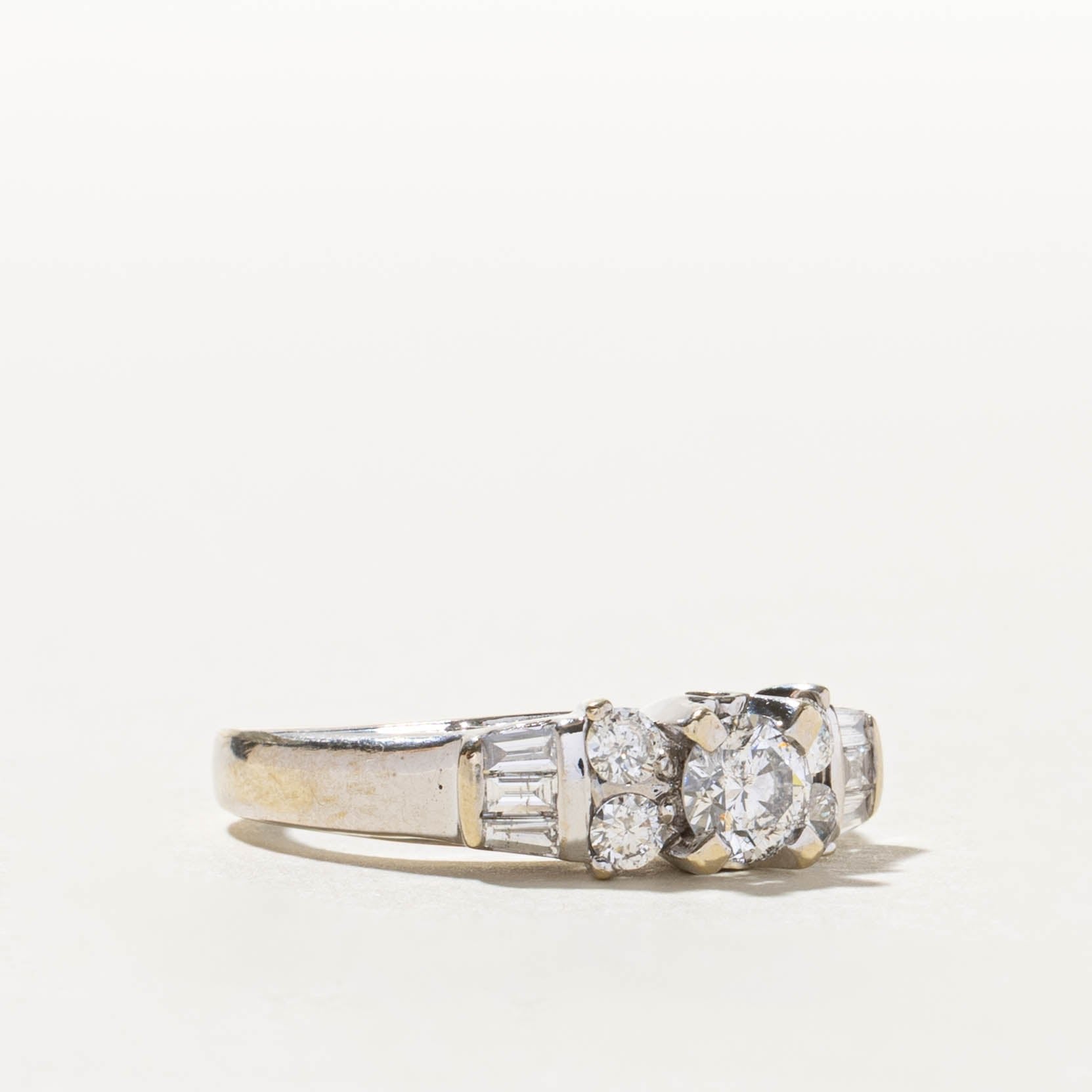 14k Channel Set Diamond Shouldered Cluster Ring | 0.98ctw | SZ 7