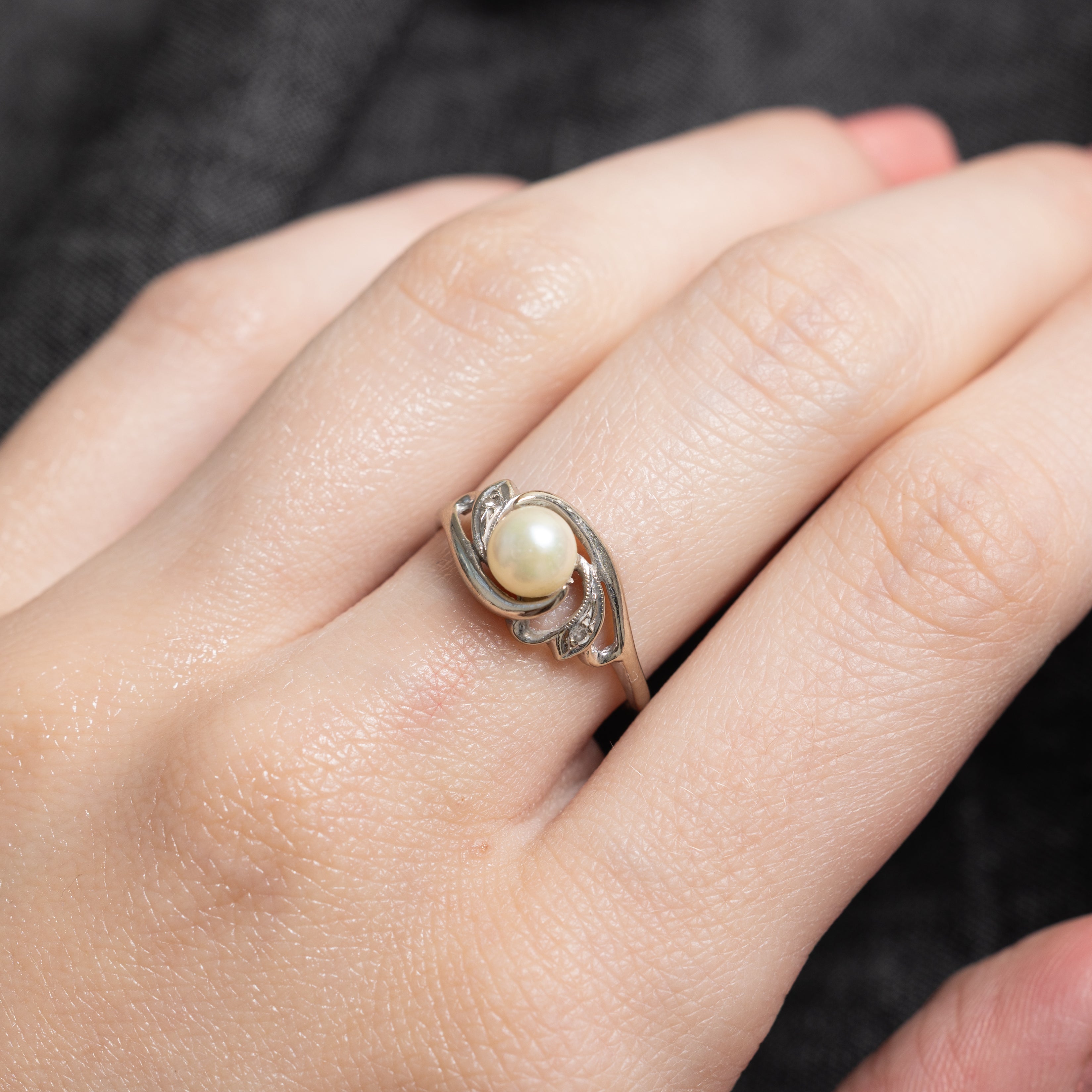 Pearl & Diamond Ring | 0.02ctw | SZ 6.5