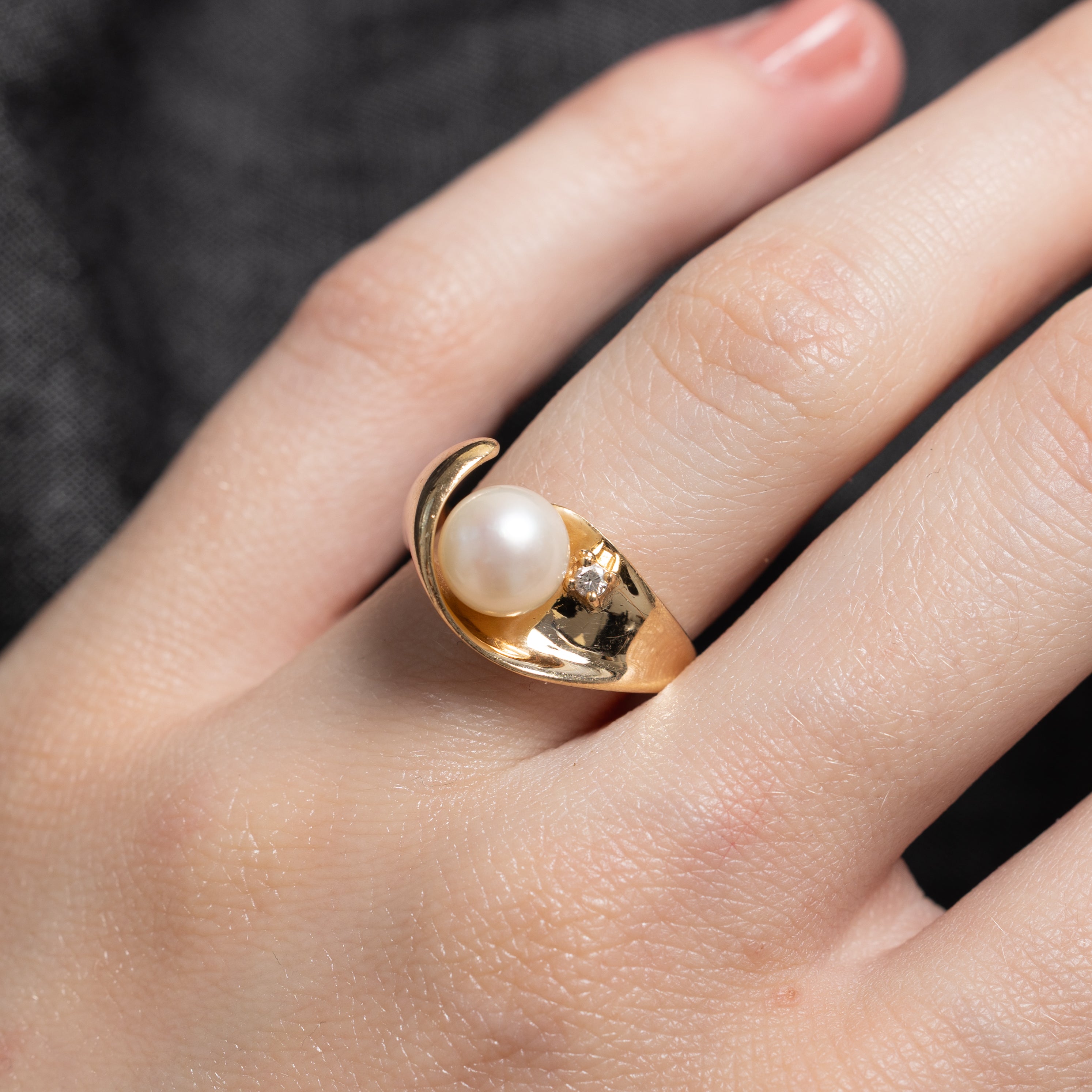 Pearl & Diamond Abstract Ring | 0.03ct | SZ 6
