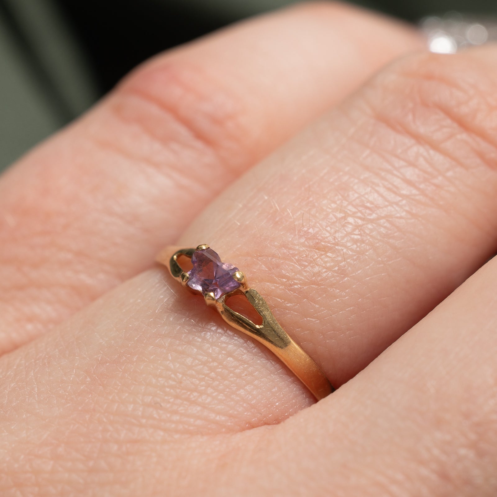 Amethyst Butterfly Ring | 0.20ct | SZ 5.25 |