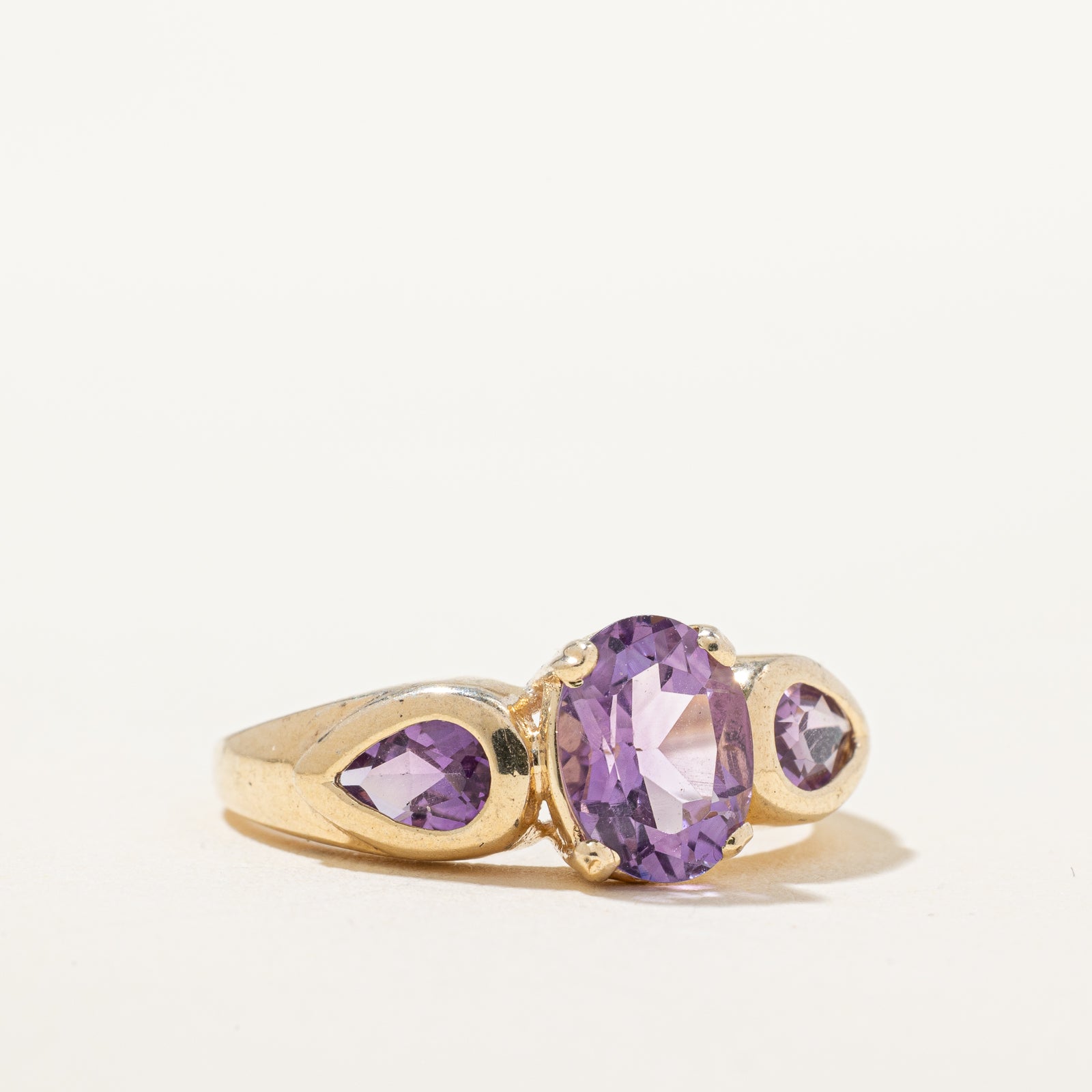Bague trois pierres en améthyste | 1,5 ct au total | Taille 7 |