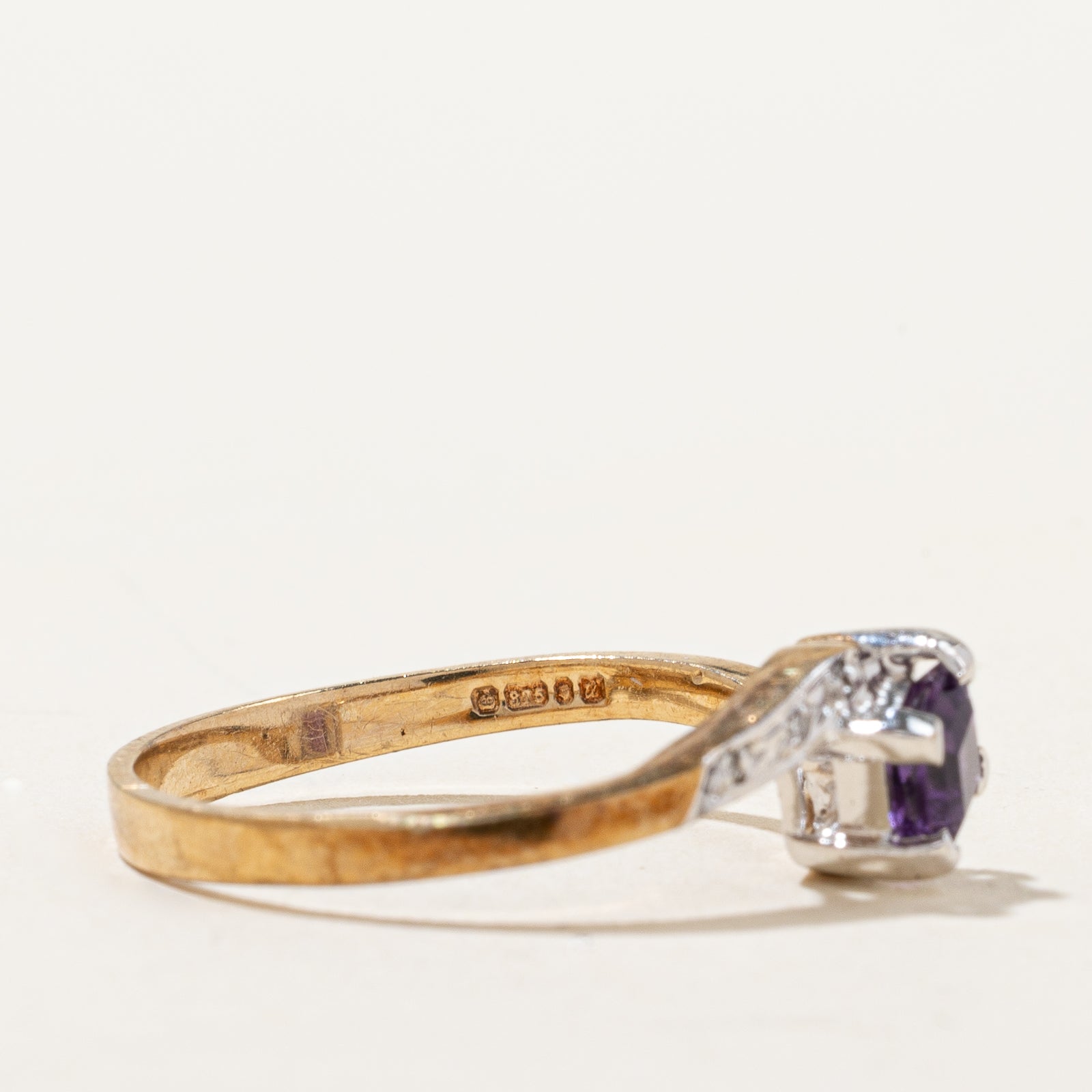 1994 London Amethyst & Diamond Ring | 0.30ct, 0.02ctw | SZ 7.25 |