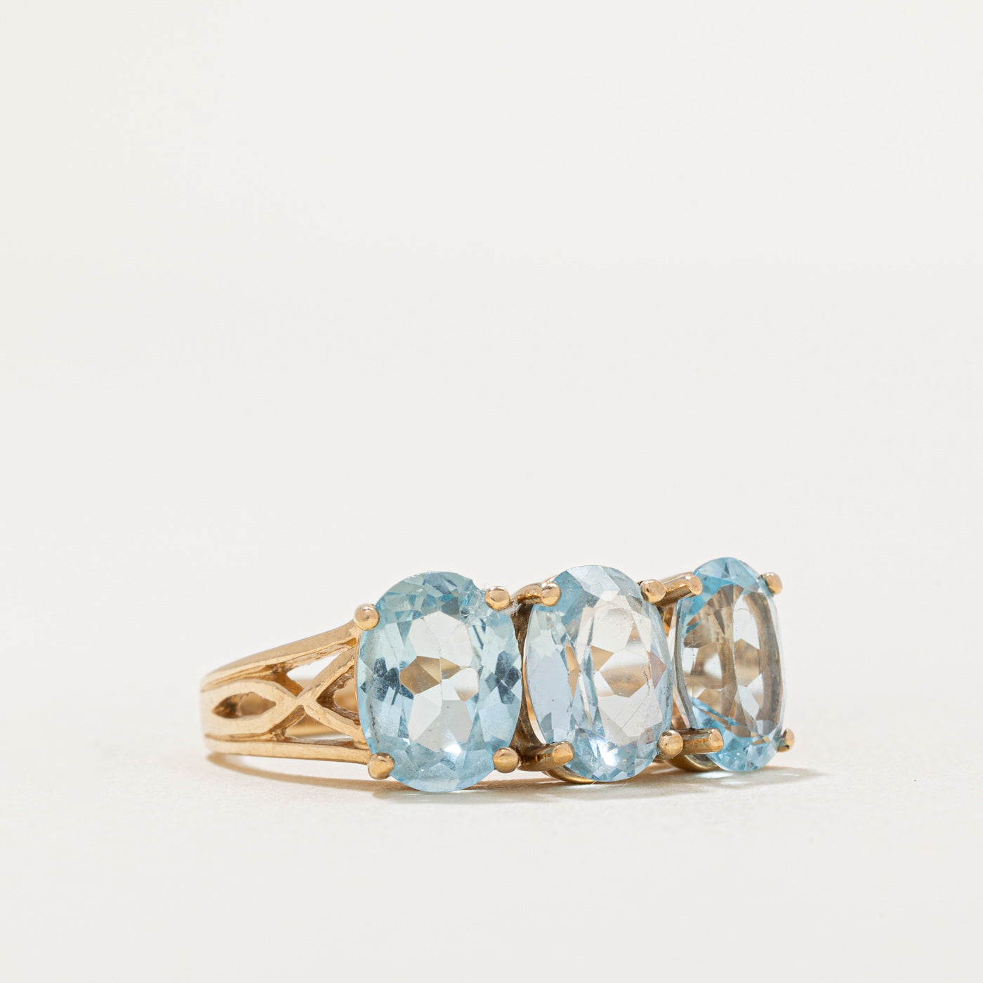 Bague cocktail trois pierres topaze | 3,85 ct | Taille 7 | 