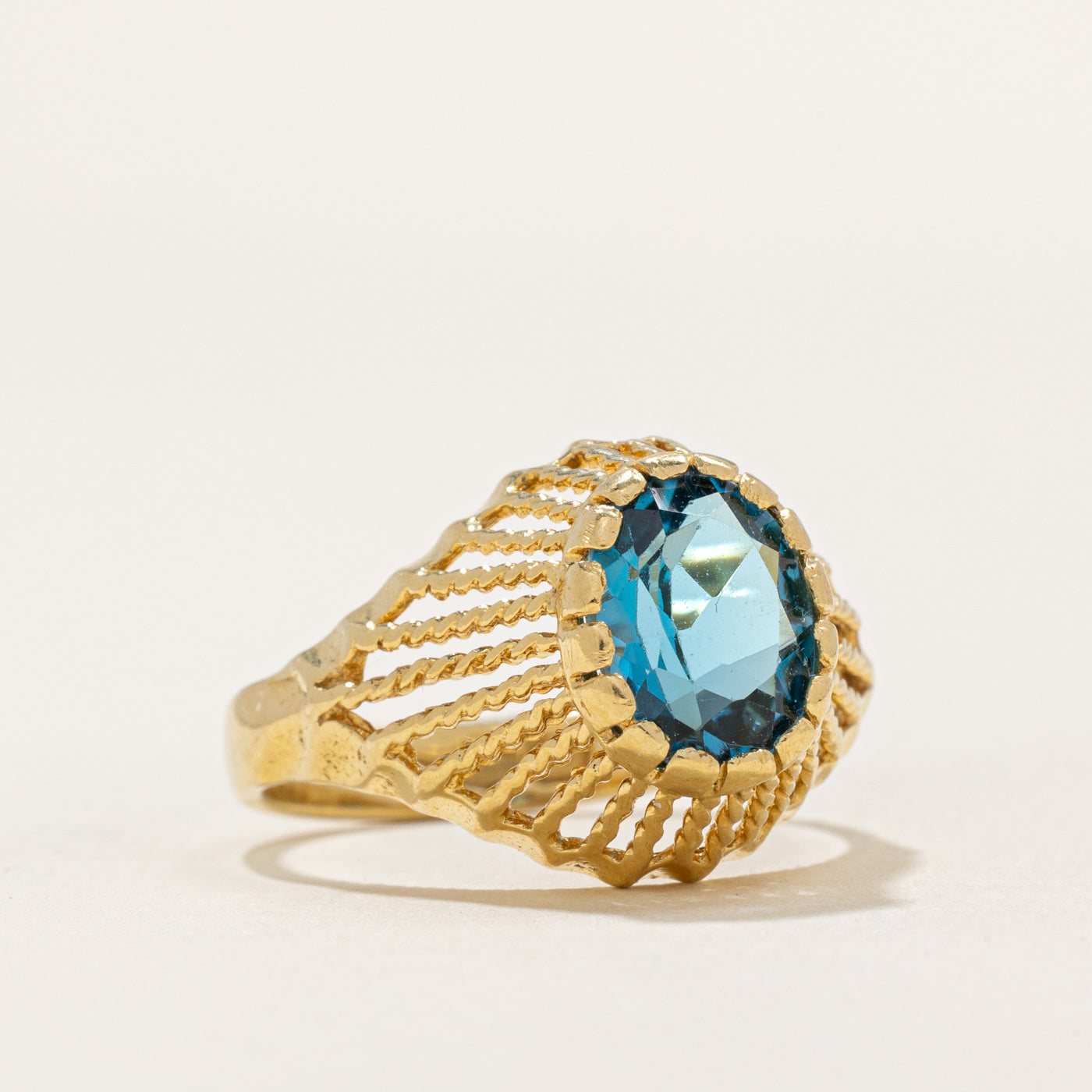 Topaz Textured Dome Ring | 1.60ct | SZ 7 |
