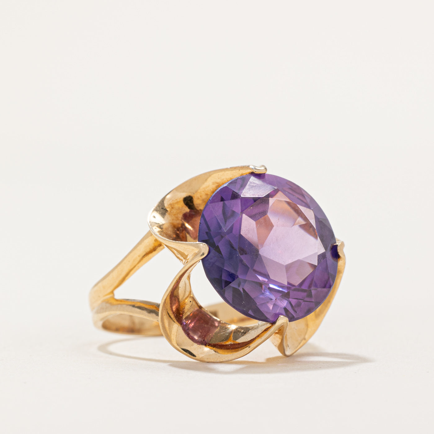 Synthetic Colour Change Sapphire Cocktail Ring | 9.00ct | SZ 7.75 |