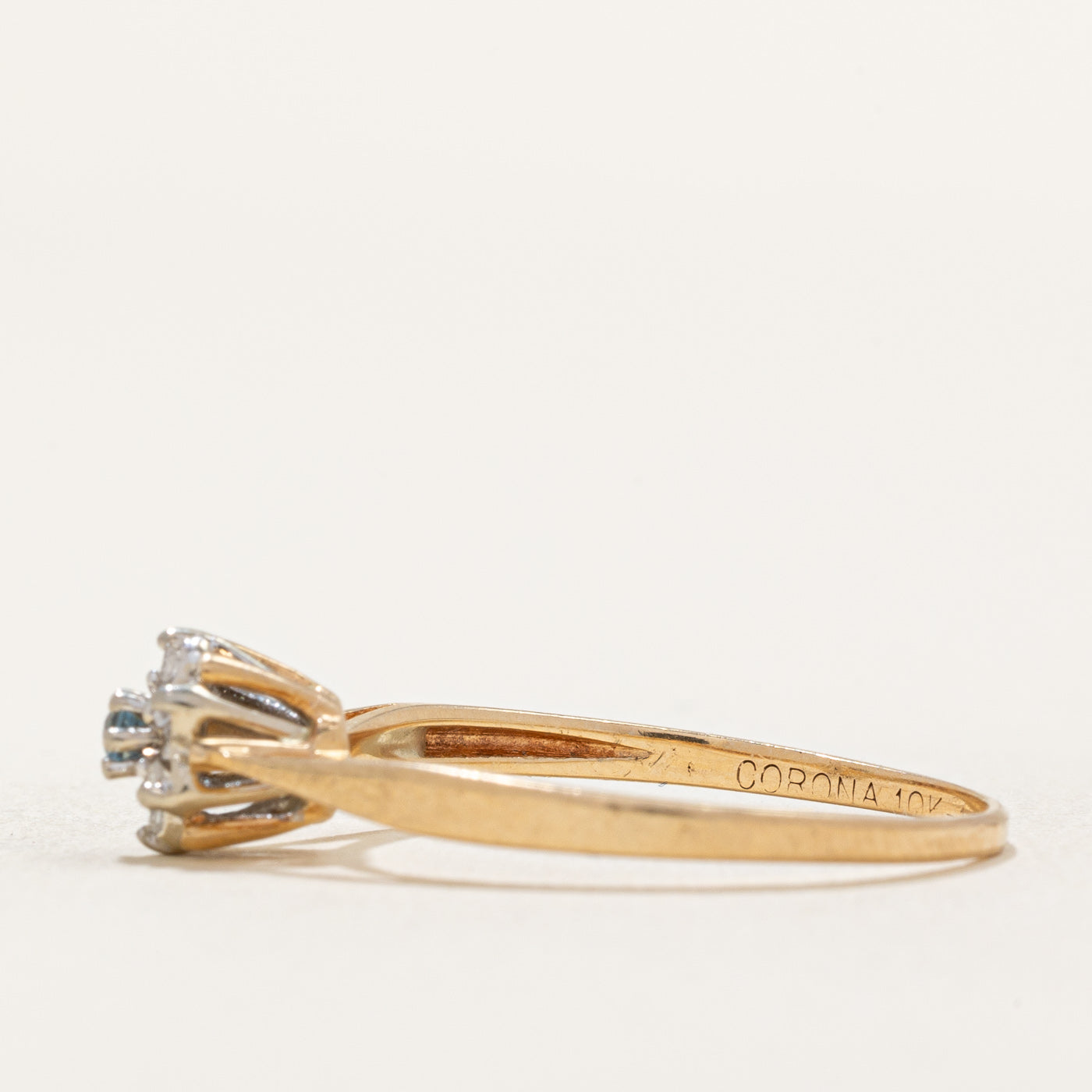 Aquamarine & Diamond Daisy Ring | 0.02ct, 0.02ctw | SZ 8 |