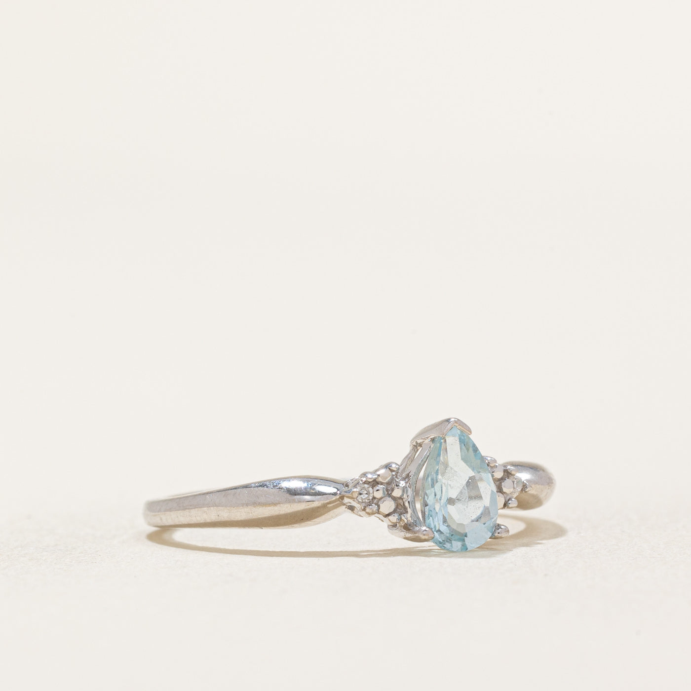 Pear Cut Aquamarine & Diamond Ring | 0.38ct, 0.008ctw | SZ 7.25 |