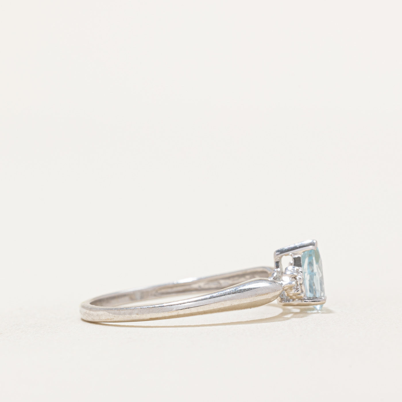 Pear Cut Aquamarine & Diamond Ring | 0.38ct, 0.008ctw | SZ 7.25 |