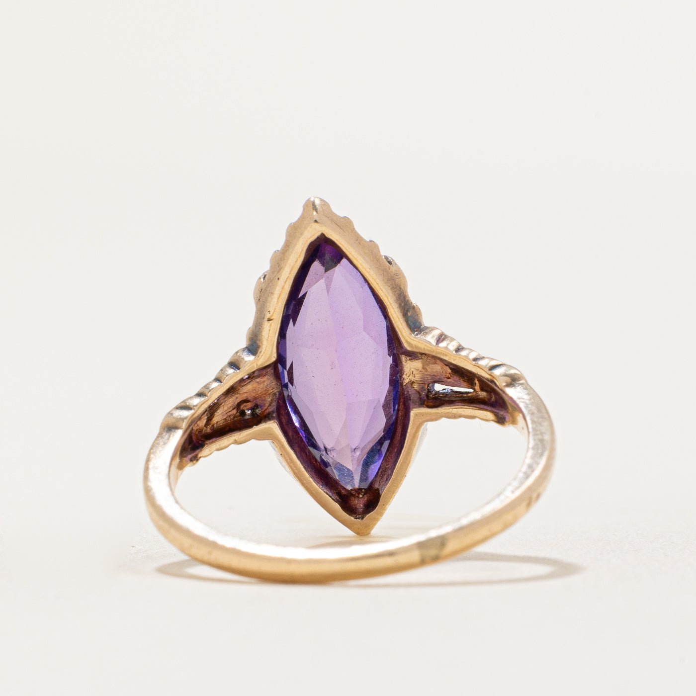 Bague en saphir synthétique à changement de couleur | 2,56 ct | Taille 6,5 | 
