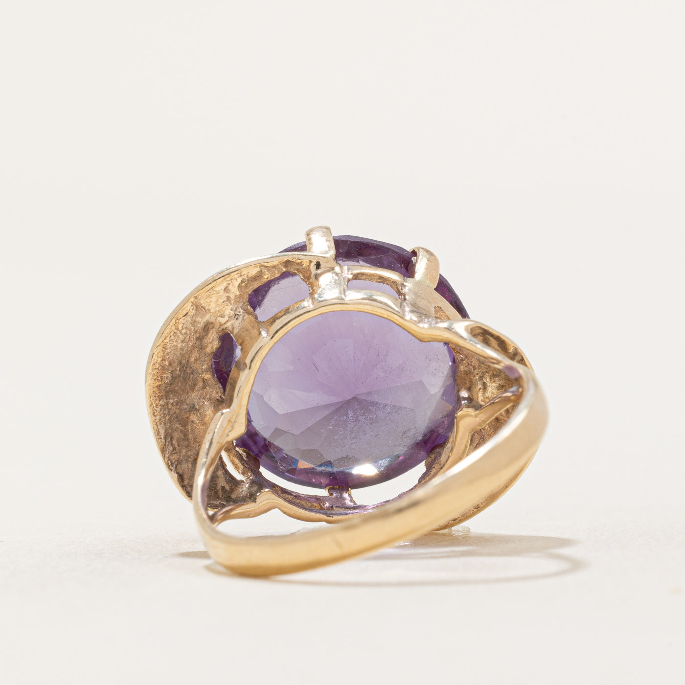 Synthetic Colour Change Sapphire Cocktail Ring | 9.10ct | SZ 7.25 |