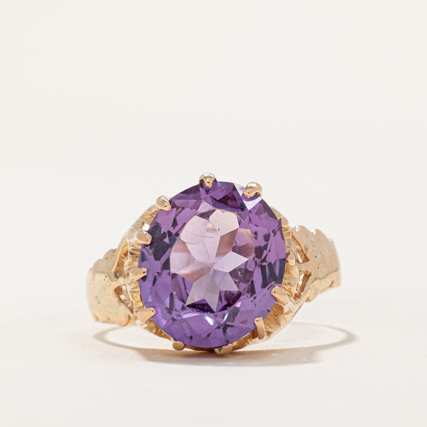Synthetic Colour Change Purple Sapphire Ring | 8.00ct | SZ 11 |