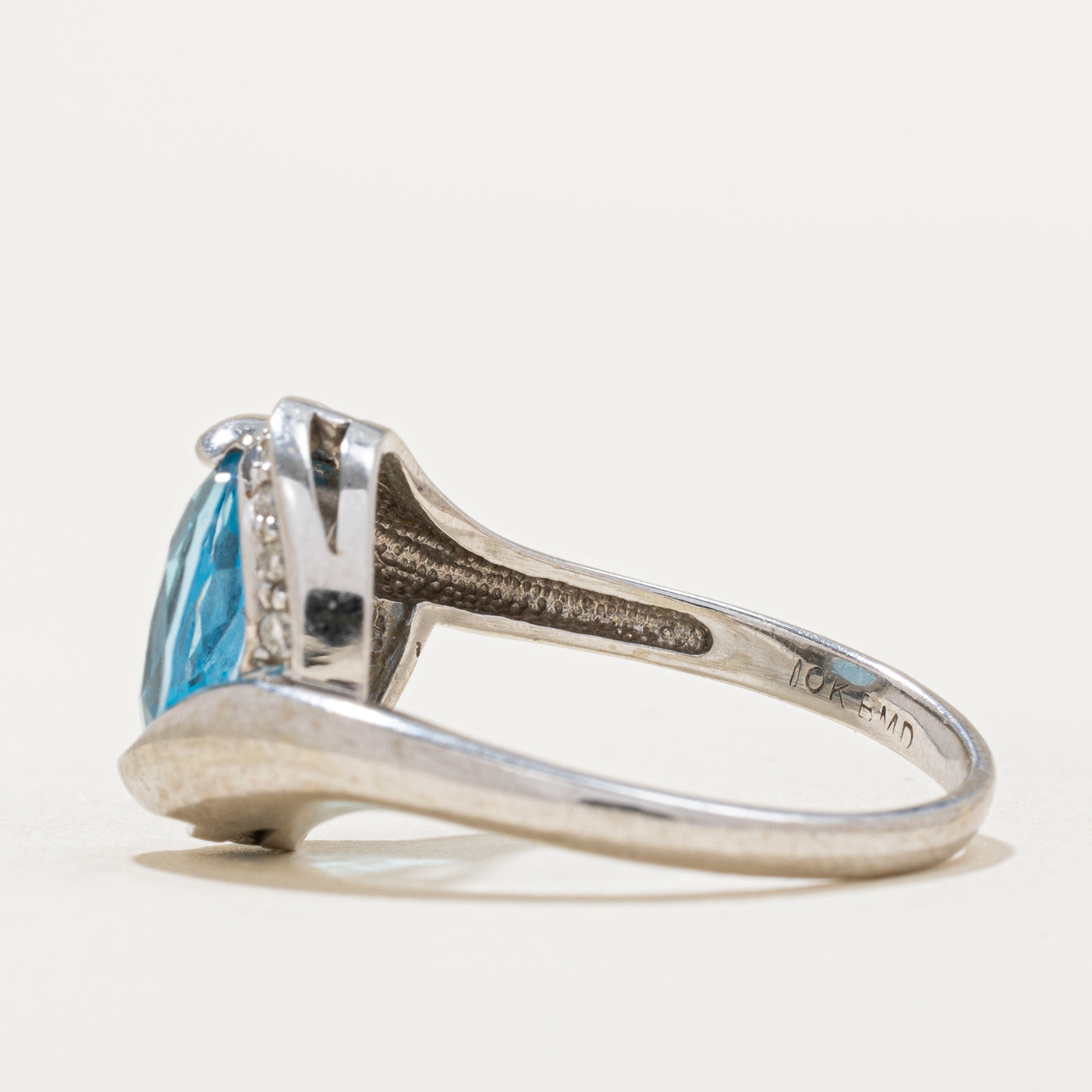 Topaz & Diamond Cocktail Ring | 3.00ct, 0.04ctw | SZ 8 |