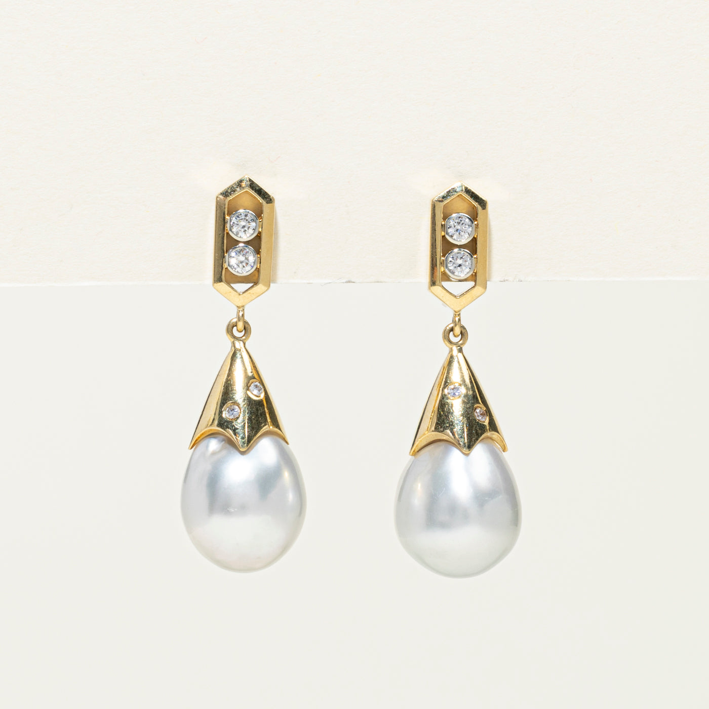 18K Pearl & Diamond Drop Earrings | 0.22ct