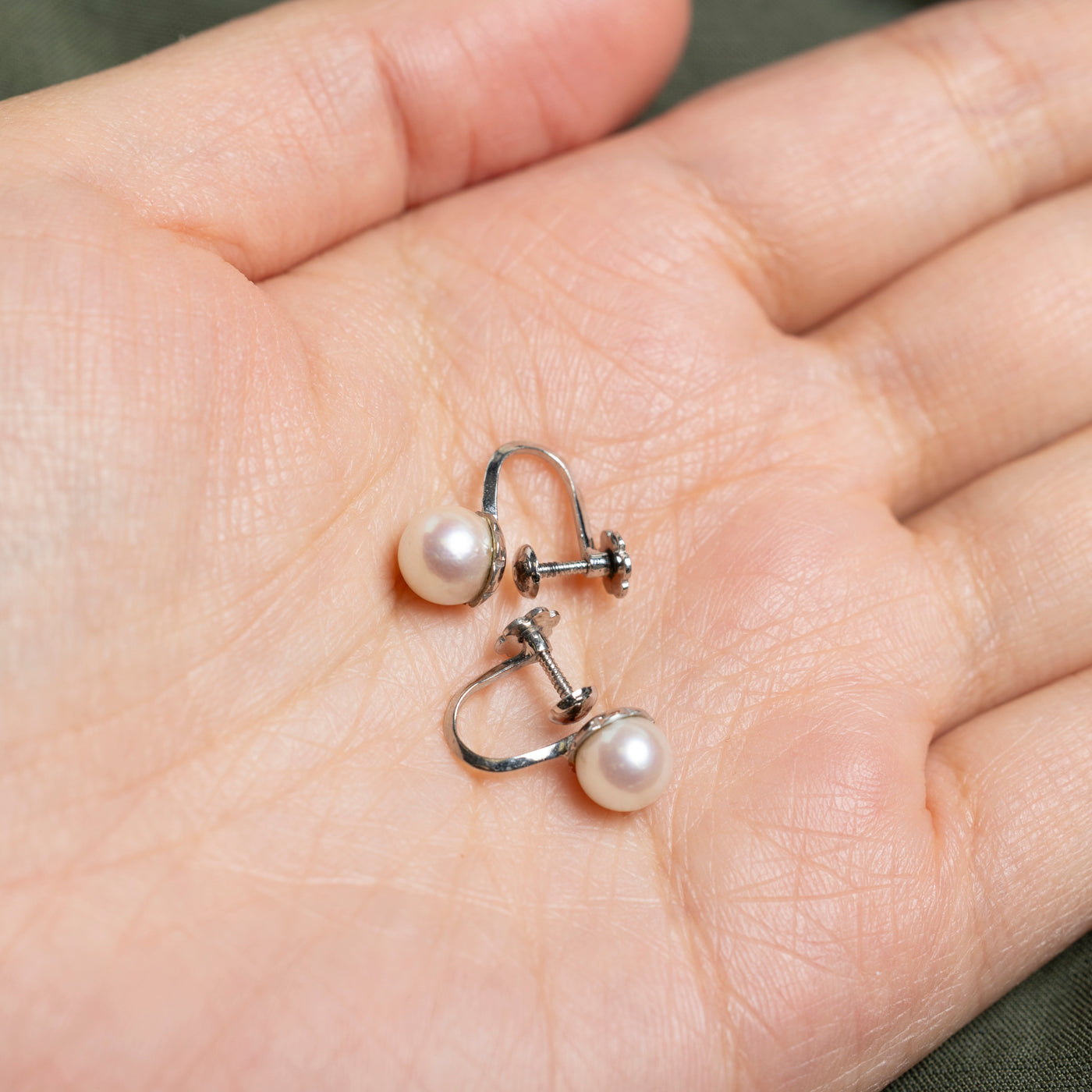 10K Pearl Screw Clip On Stud Earrings