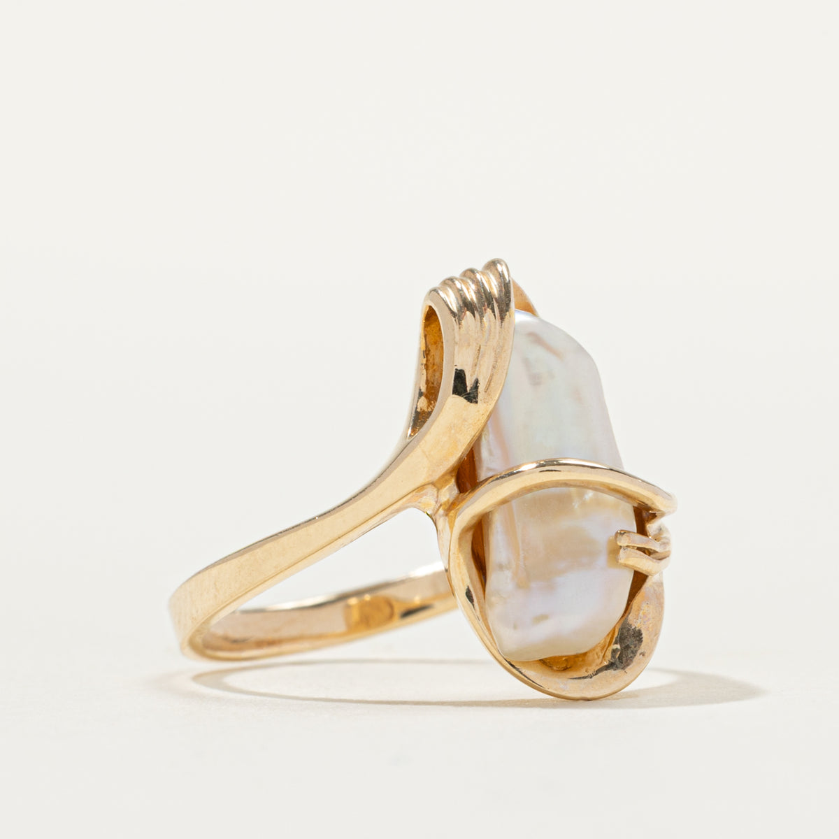 10k Solitaire Baroque Pearl Abstract Cocktail Ring | SZ 6