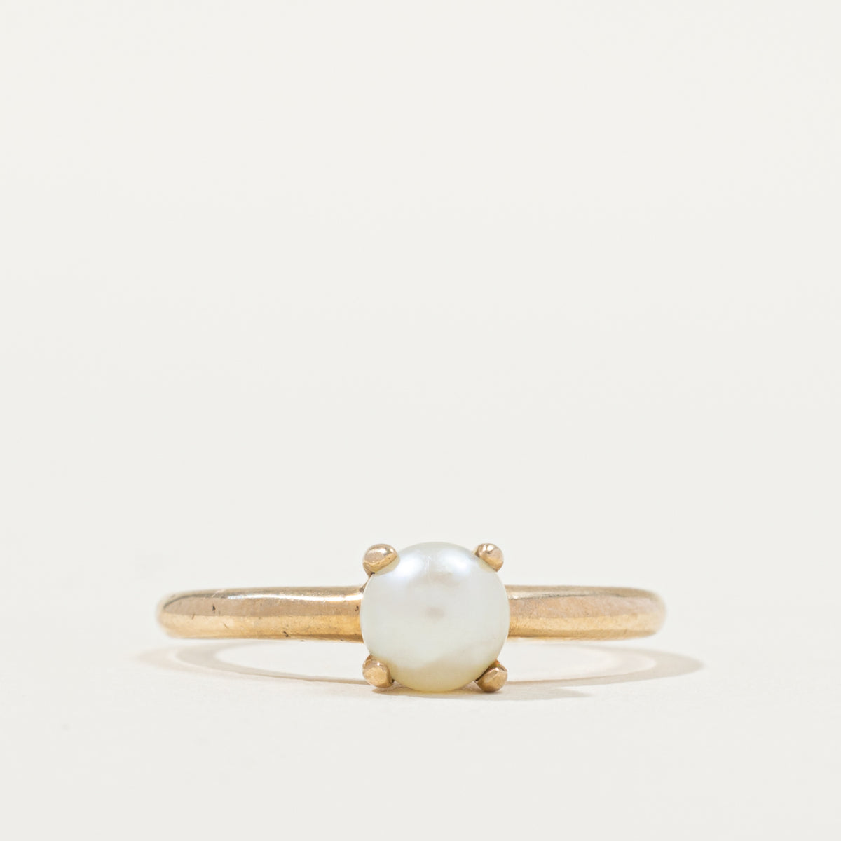 Vintage Canadian Solitaire Pearl Ring | SZ 6.25
