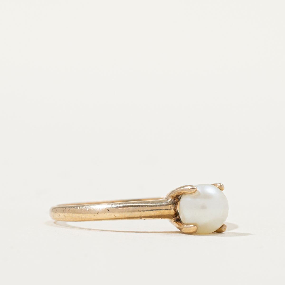 Vintage Canadian Solitaire Pearl Ring | SZ 6.25