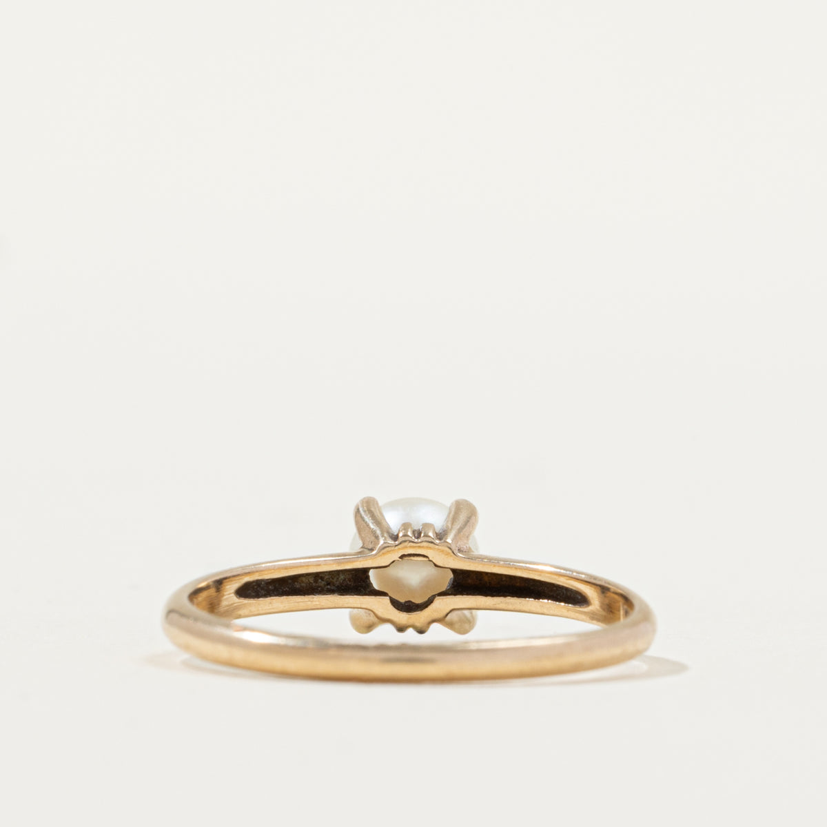 Vintage Canadian Solitaire Pearl Ring | SZ 6.25