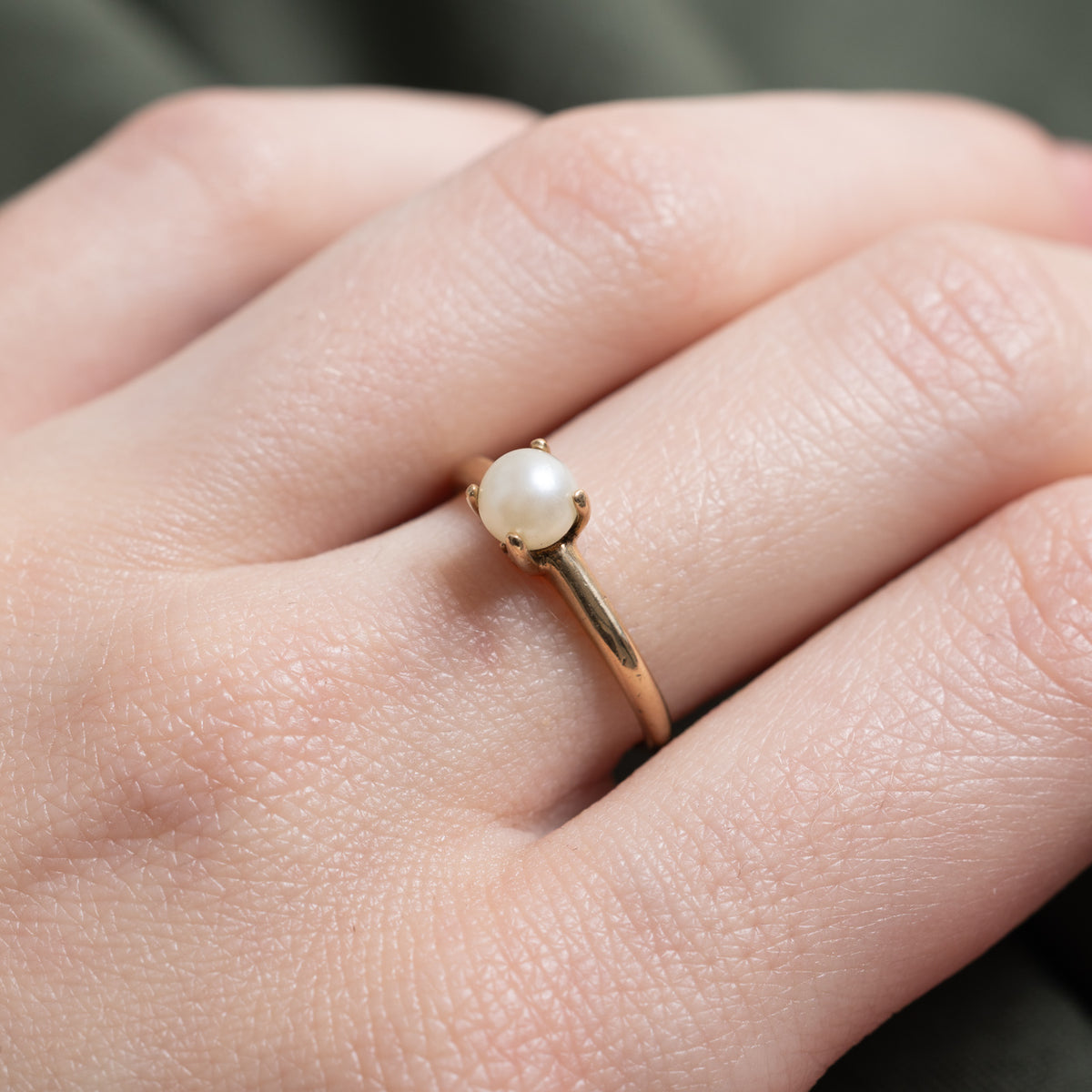 Vintage Canadian Solitaire Pearl Ring | SZ 6.25
