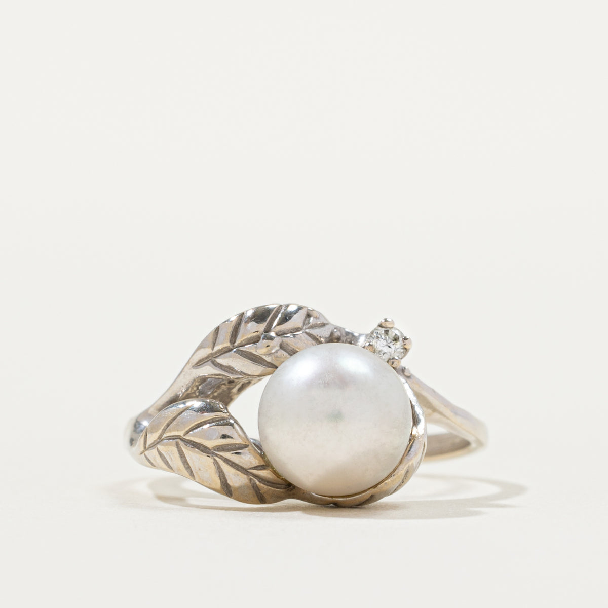 14k Diamond & Pearl Engraved Floral Bypass Ring | 0.02ctw | SZ 5.75
