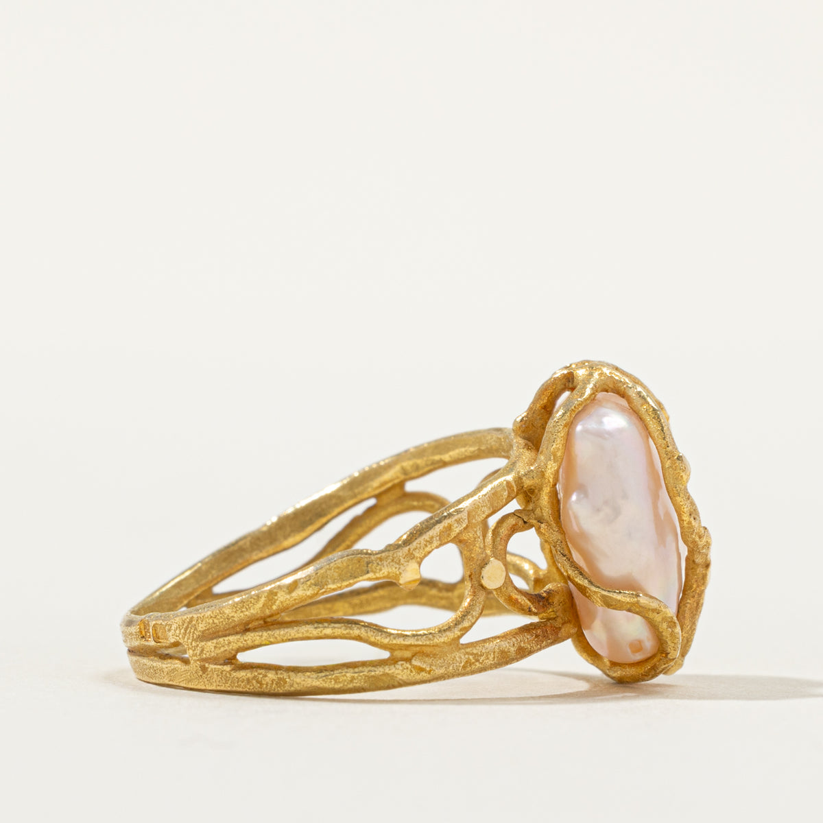 20k Solitaire Pearl Openwork & Nuggety Cocktail Ring | SZ 8.25