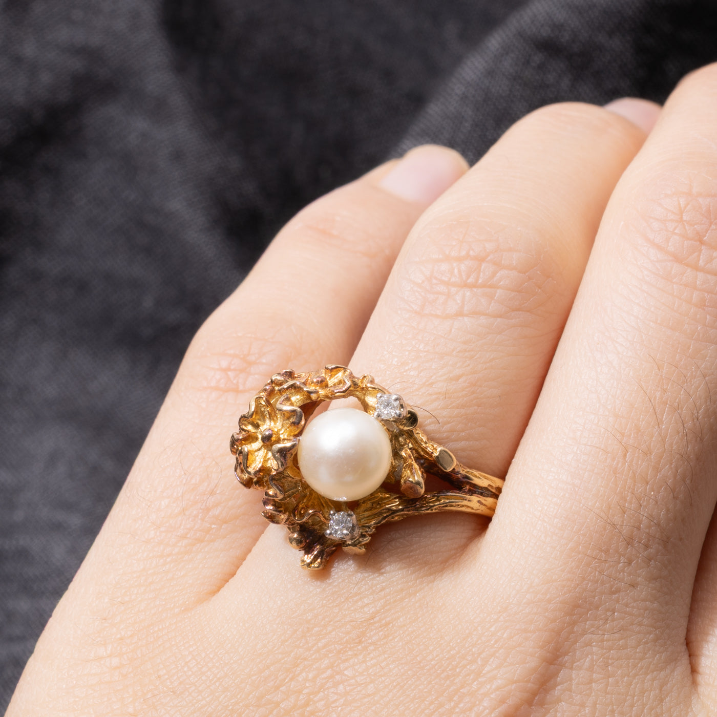 18k Pearl & Diamond Textured Cocktail Ring | SZ 6.75