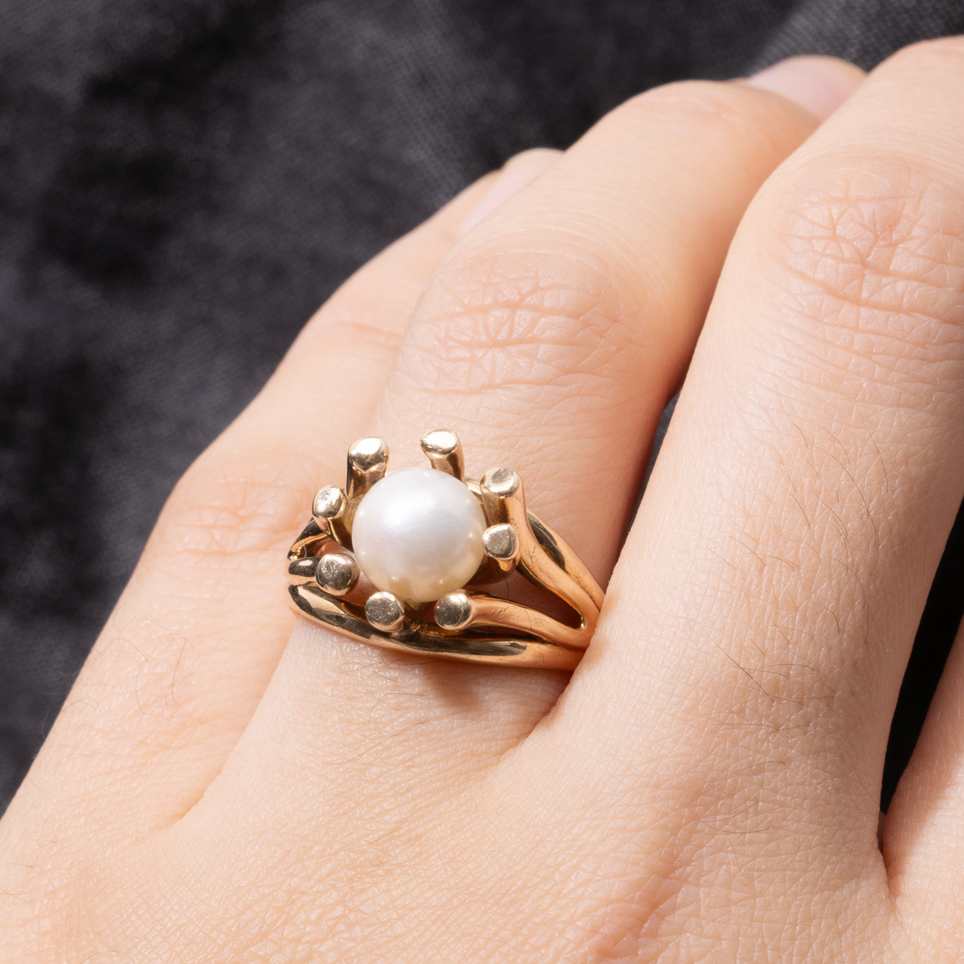 10k Pearl Grooved Cocktail Ring | SZ 6