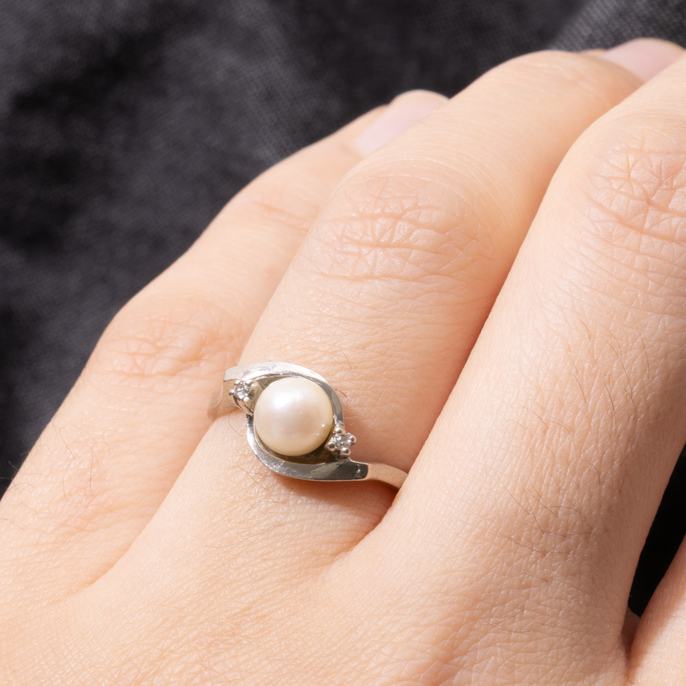 10k Pearl & Diamond Bypass Ring | SZ 5.75