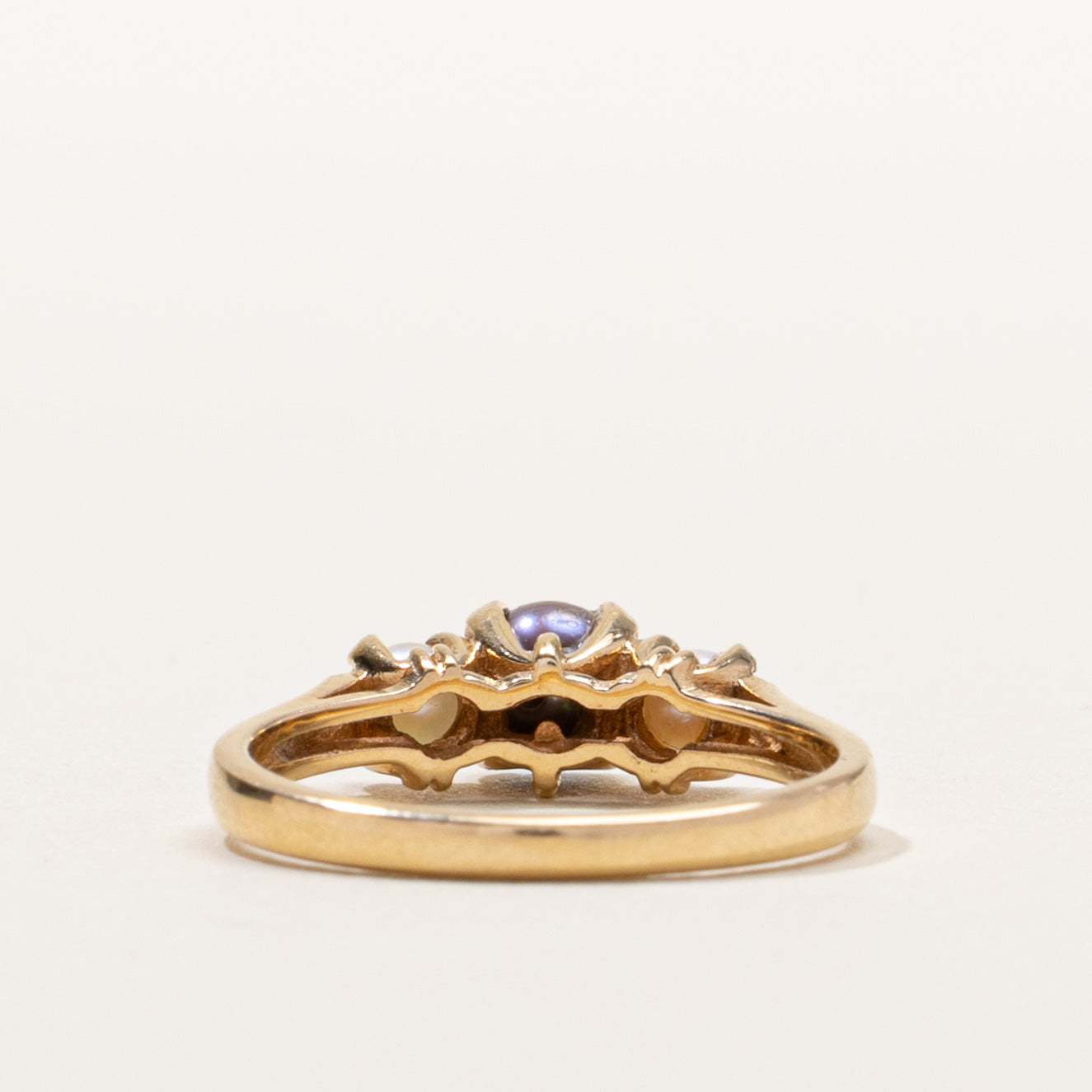 18k Three Stone Pearl Ring | SZ 6.5