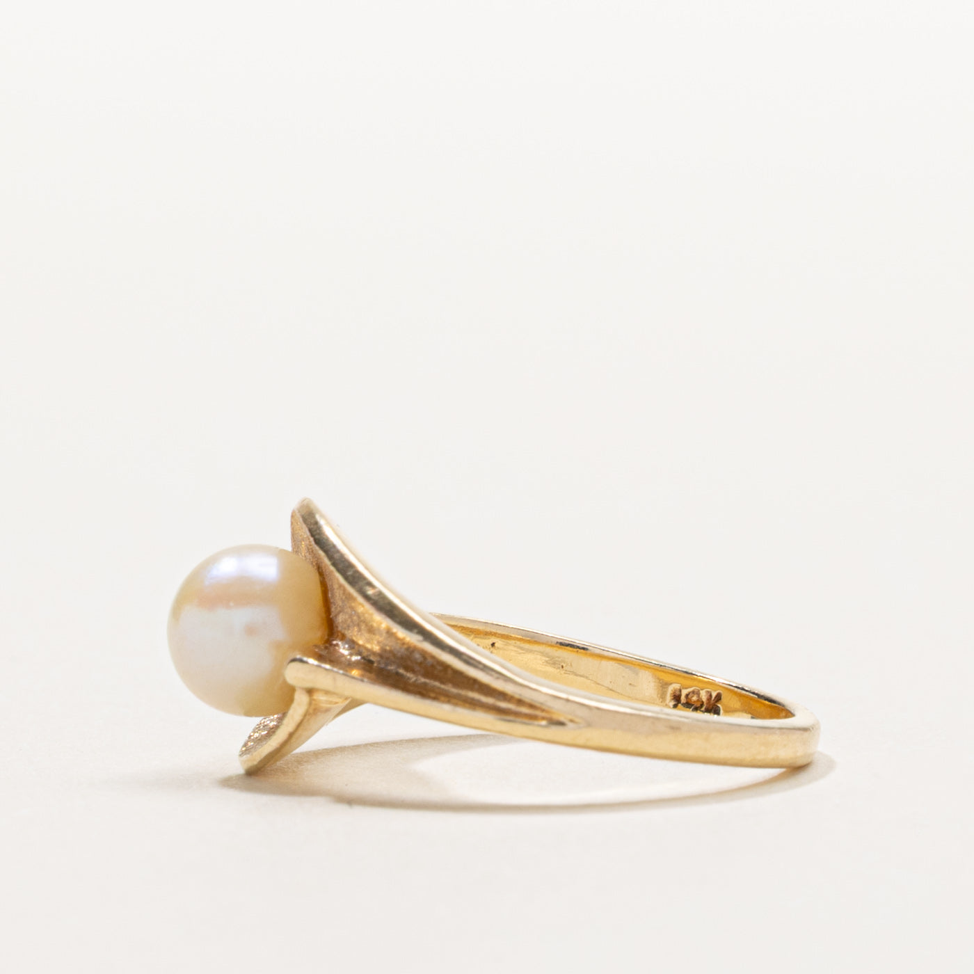 14k Pearl Leaf Textured Ring | SZ 5.5
