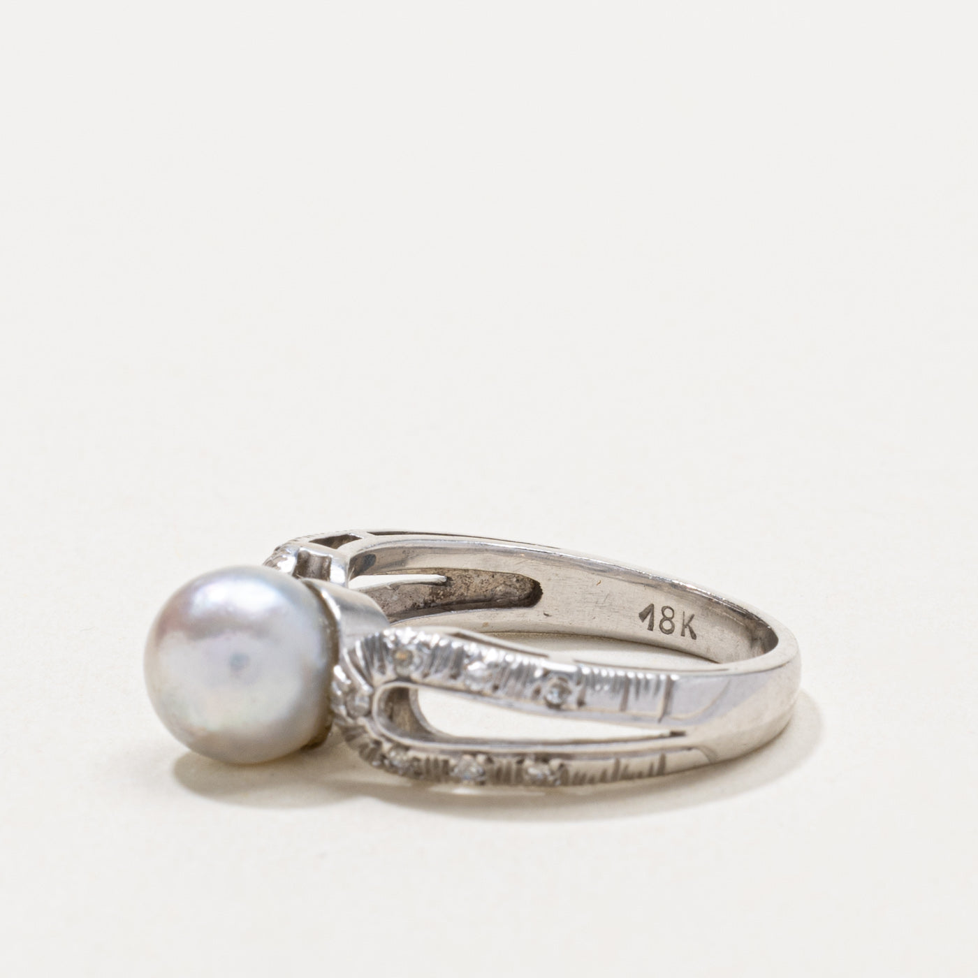 18k Pearl & Diamond Textured Ring | SZ 6.5