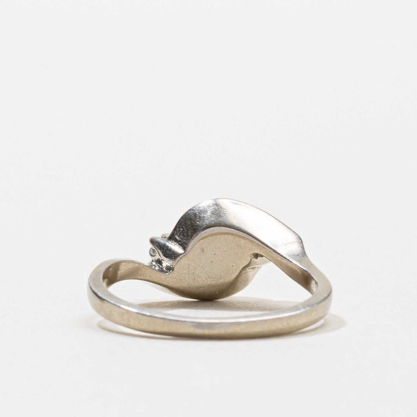10k Pearl & Diamond Bypass Ring | SZ 5.75