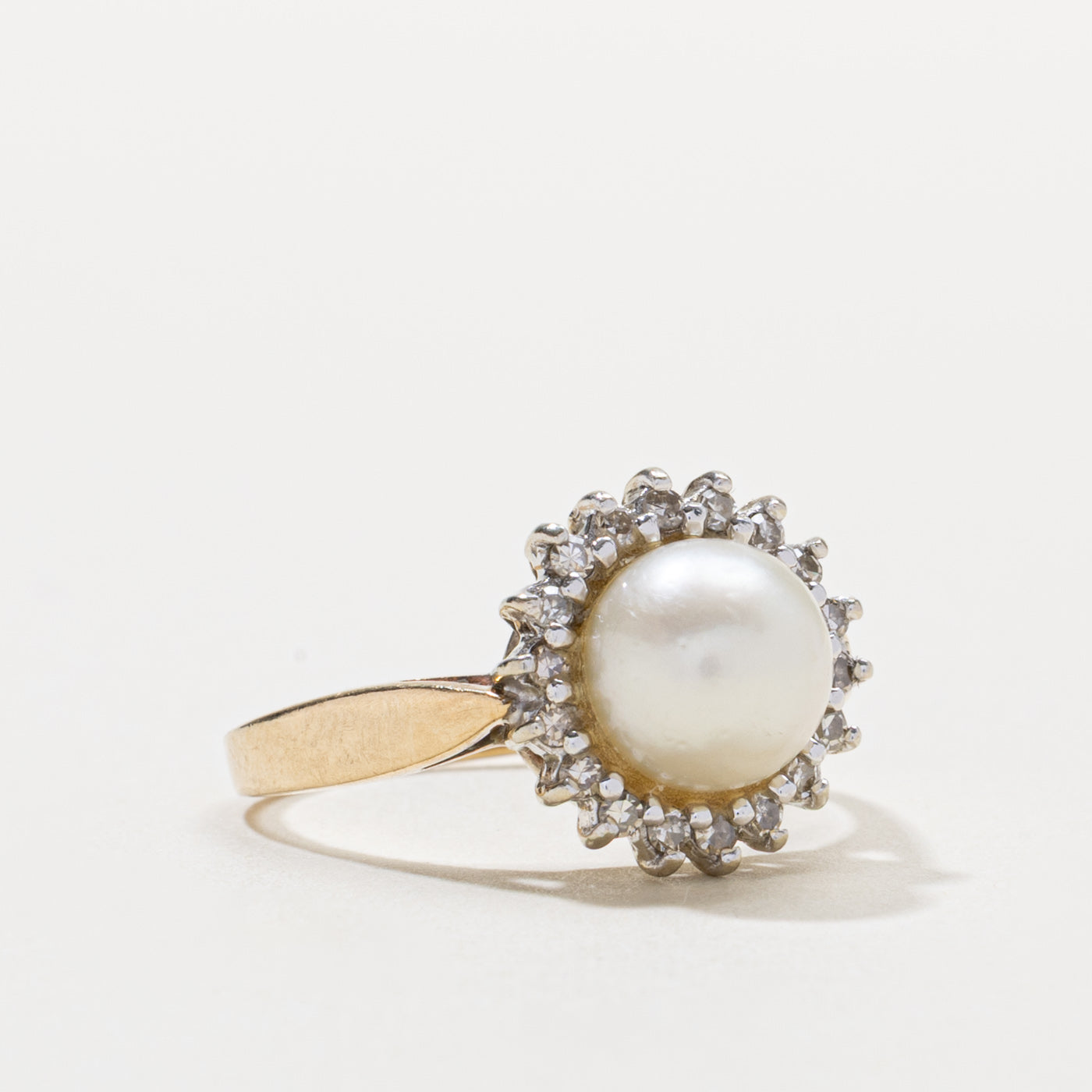 10k Pearl & Diamond Petal Halo Ring | SZ 8.5