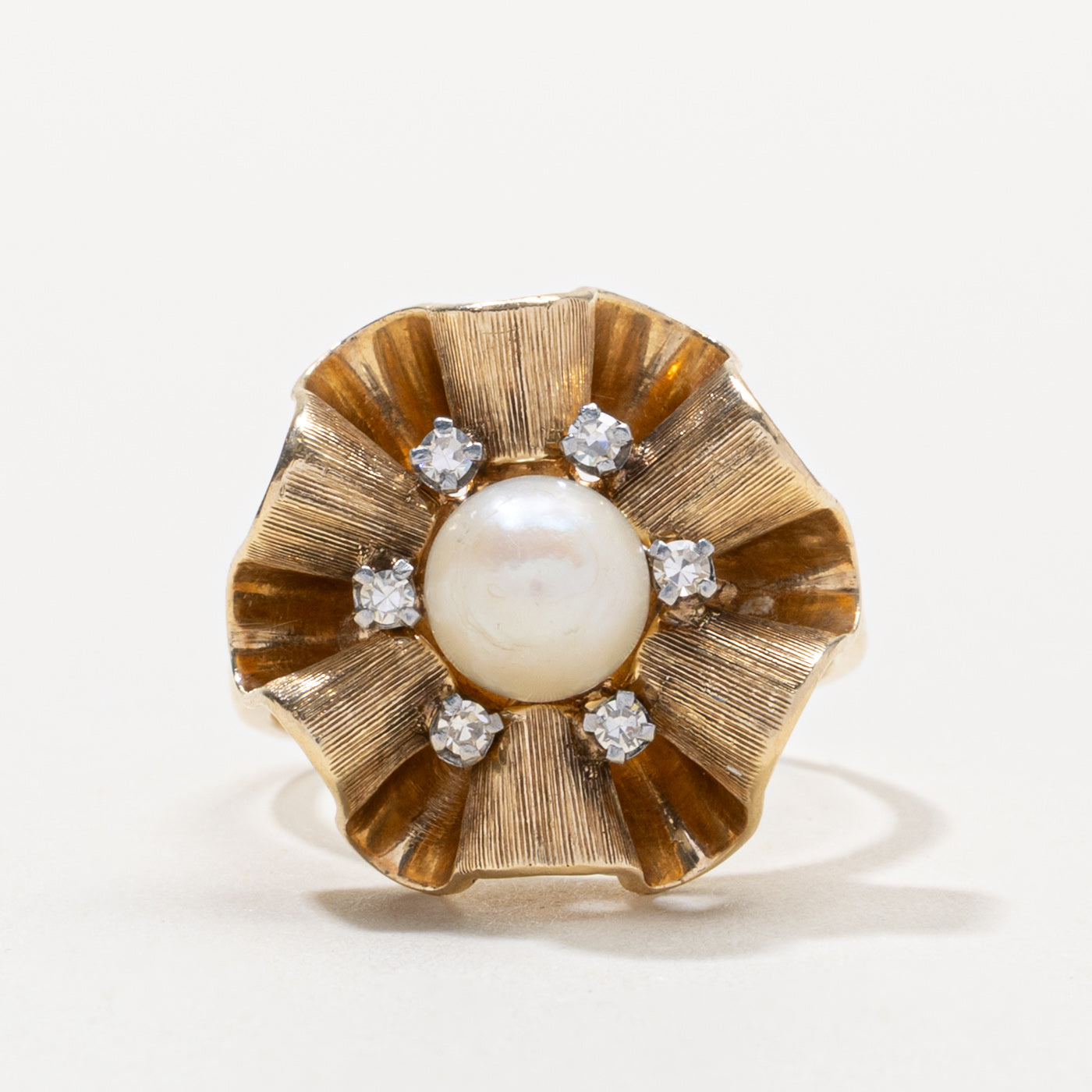 14k Pearl & Diamond Floral Cocktail Ring | SZ 7.75