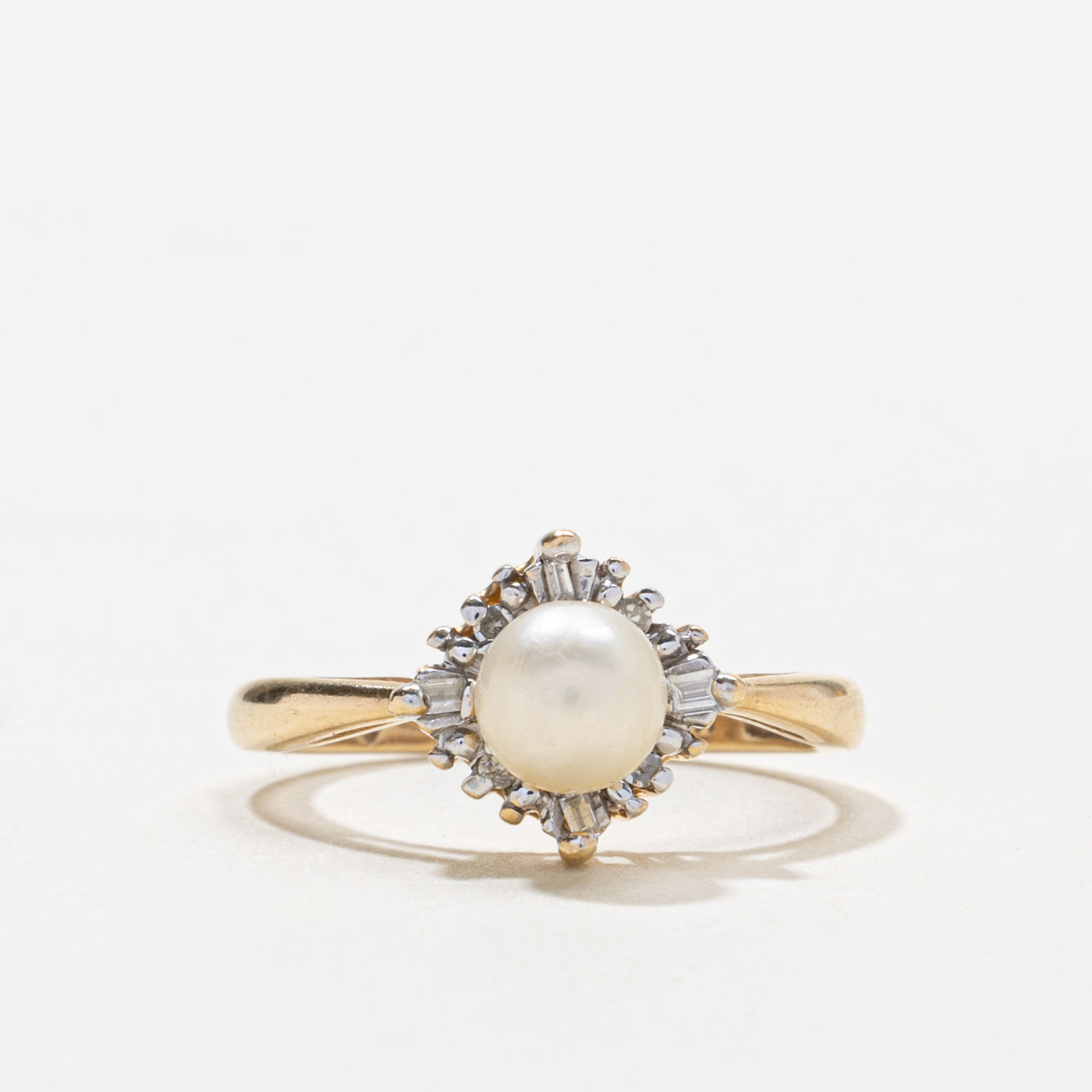 14k Pearl & Diamond Halo Ring | SZ 7
